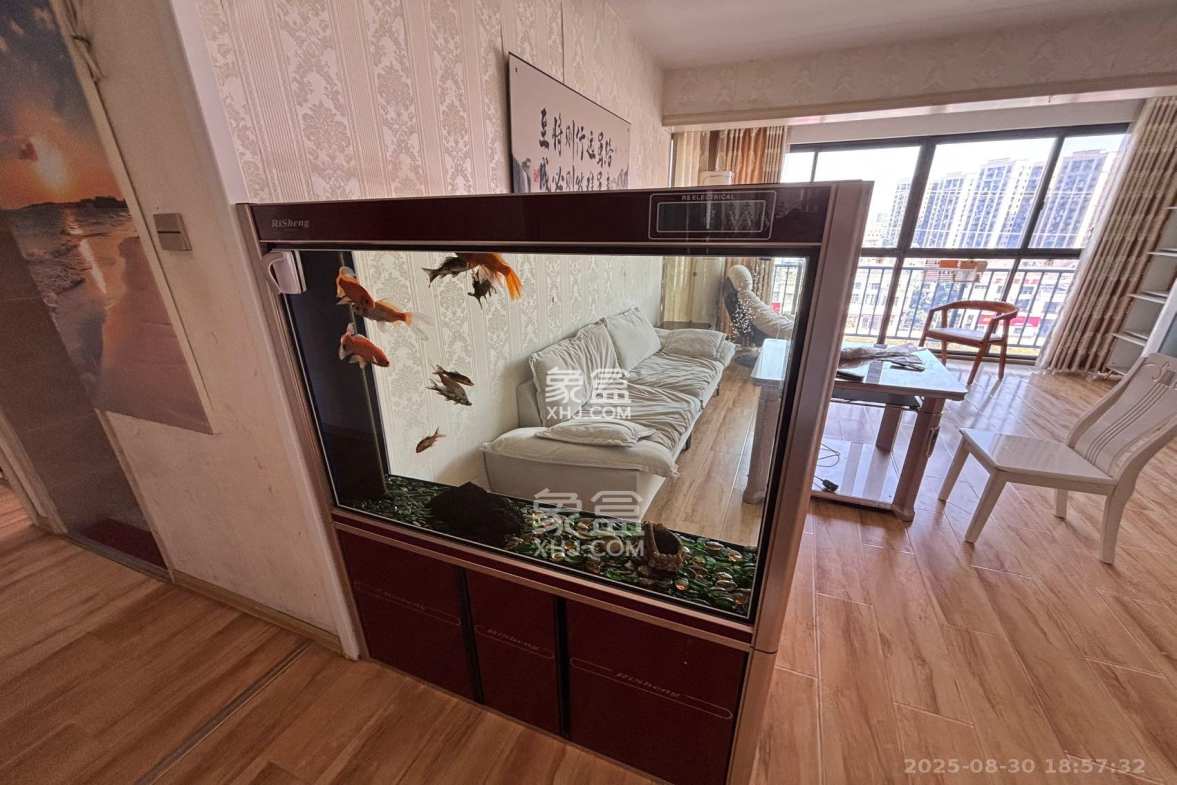 五矿格澜郡  4室2厅2卫    2500.0元/月 五矿格澜郡  4室2厅2卫    2500.0元/月室内图