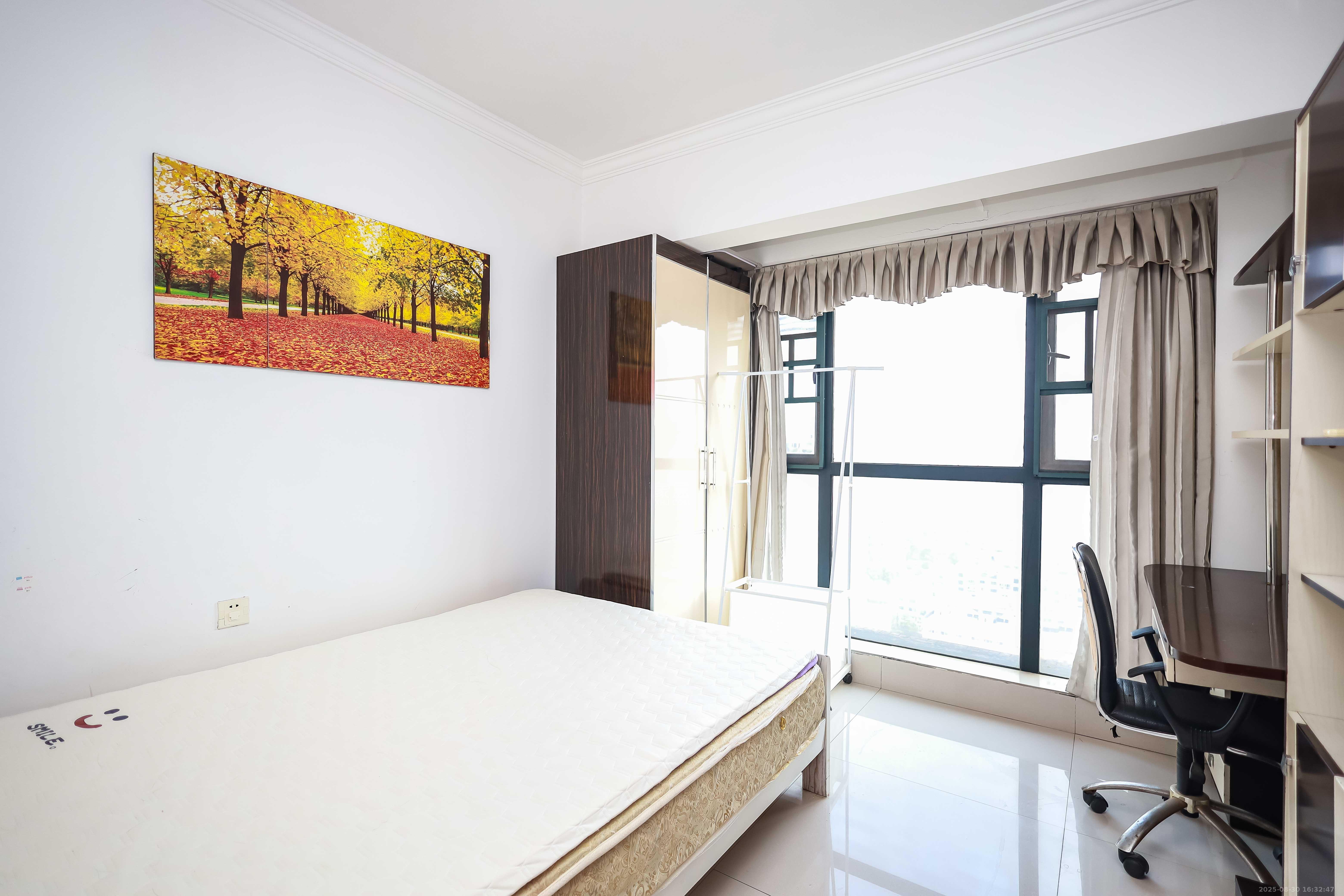 永祺西京  3室2厅2卫    128.0万卧室