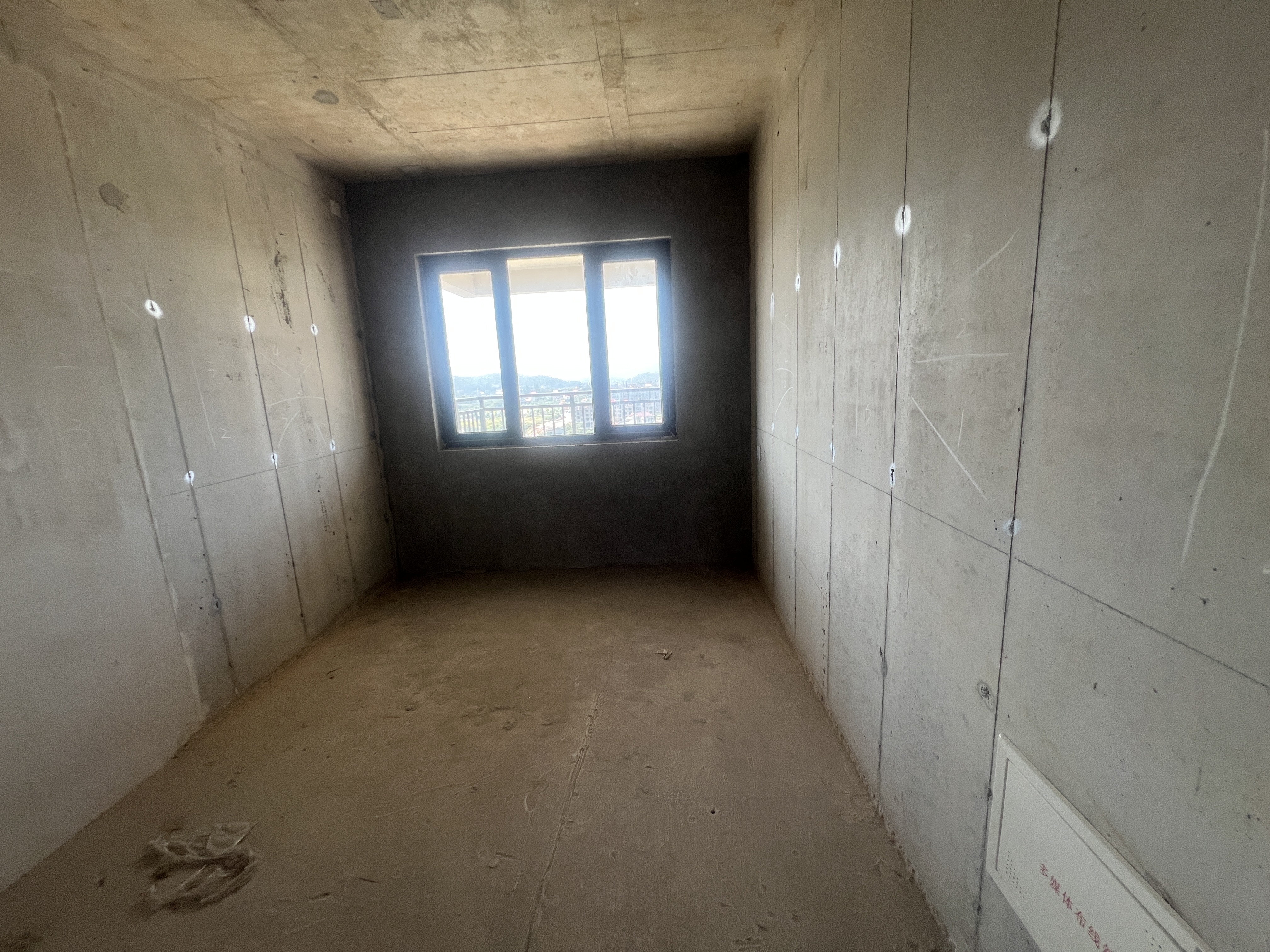 碧桂园正央时代 3室2厅2卫 72.0万 碧桂园正央时代 3室2厅2卫 72.0万客厅