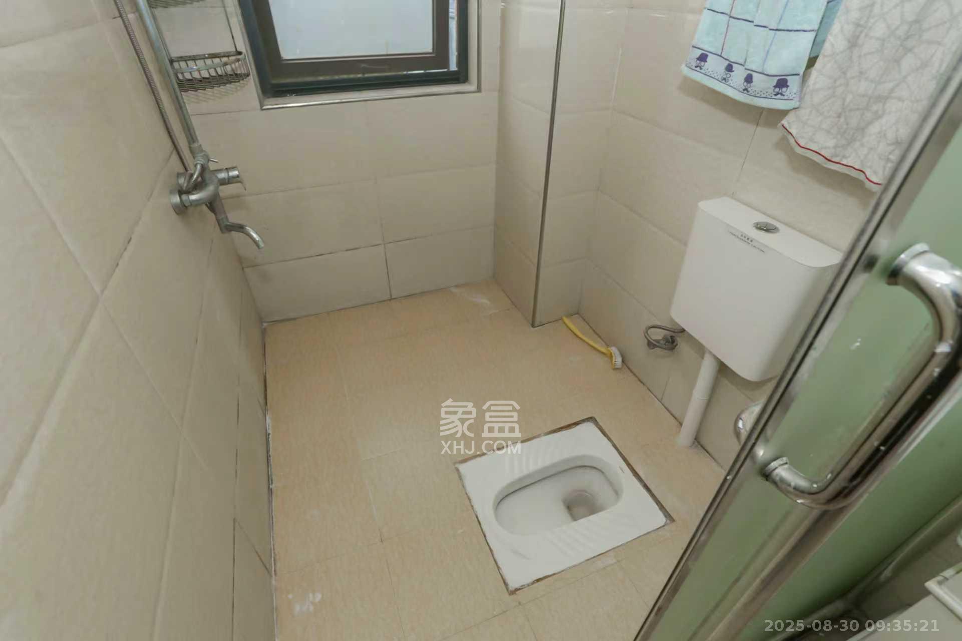 北京御园一二期(国泰嘉园) 4室2厅2卫 4600.0元/月 北京御园一二期(国泰嘉园) 4室2厅2卫 4600.0元/月室内图