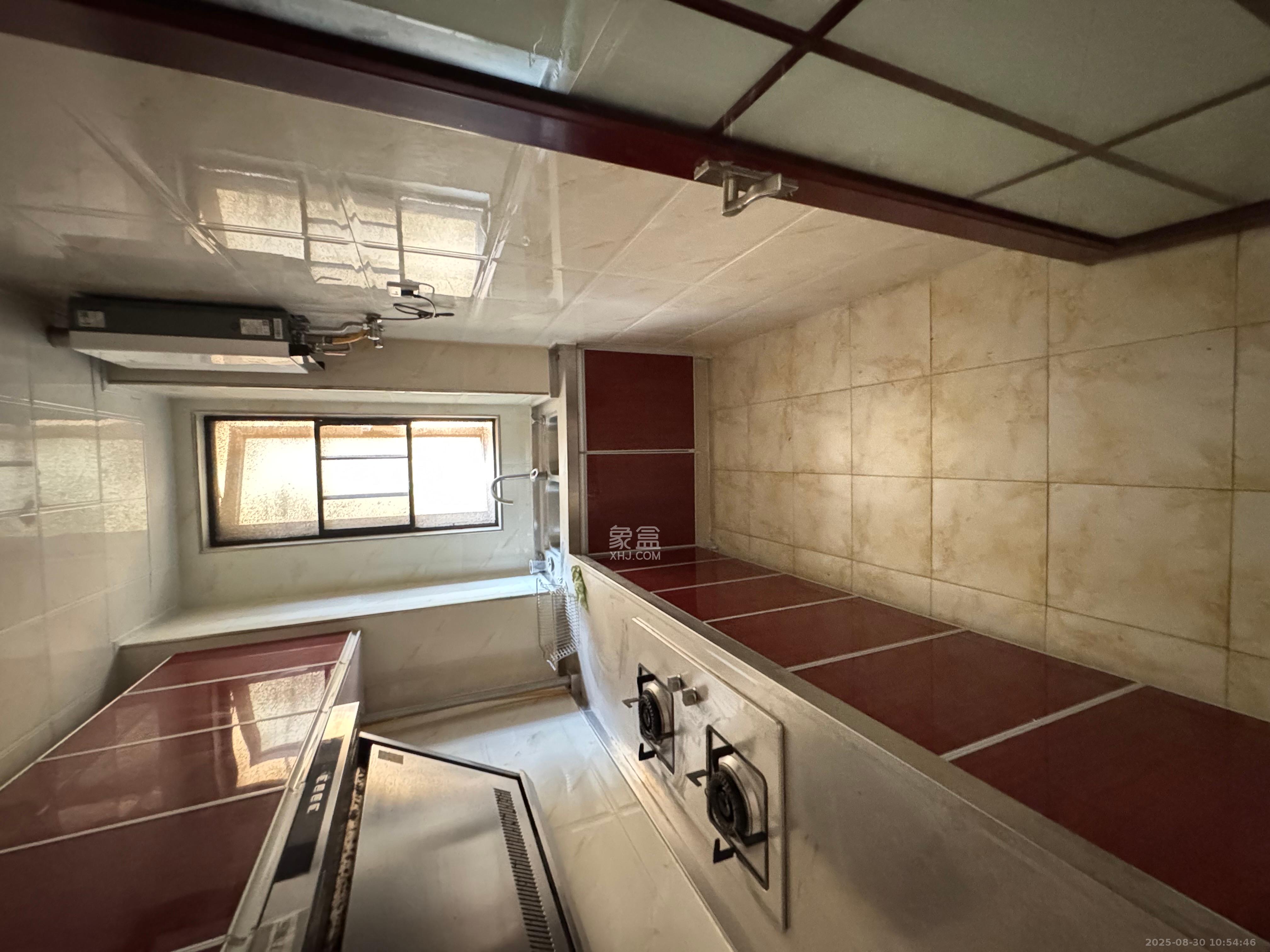 保利西海岸B区  2室2厅1卫    2600.0元/月 保利西海岸B区  2室2厅1卫    2600.0元/月室内图