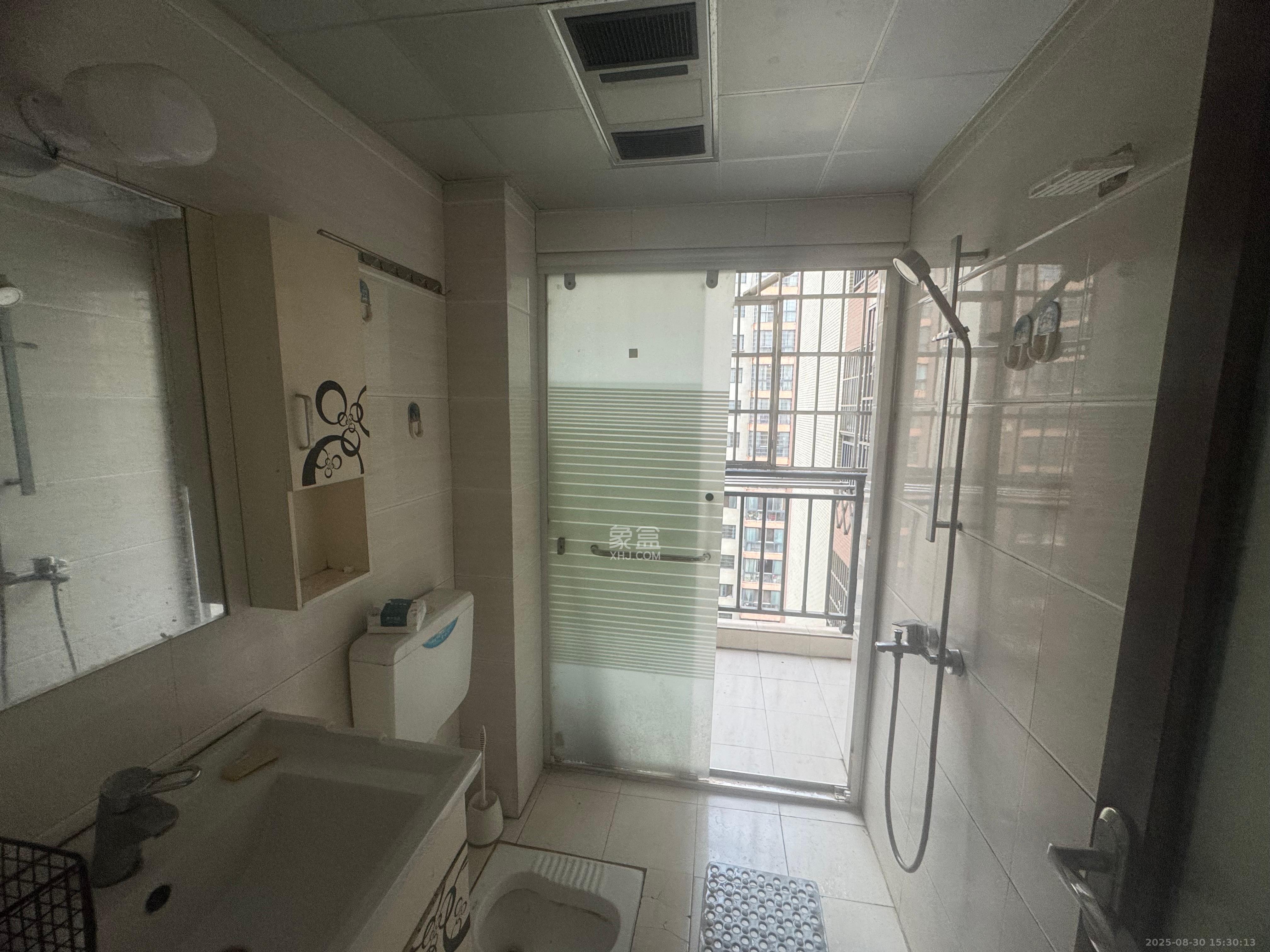 楚天世纪城东苑 3室2厅1卫 1500.0元/月 楚天世纪城东苑 3室2厅1卫 1500.0元/月室内图