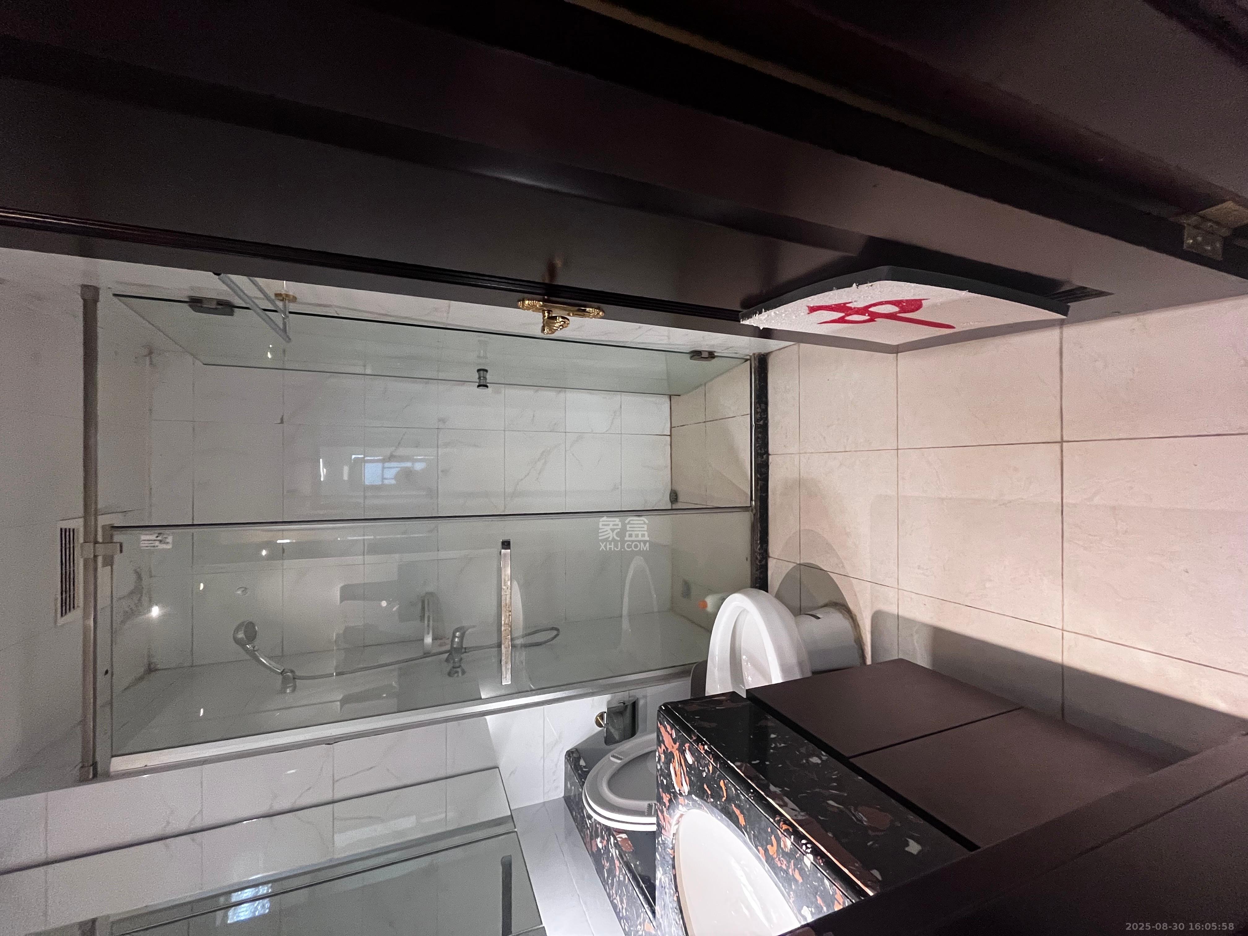 恒大雅苑  1室1厅1卫    1500.0元/月室内图