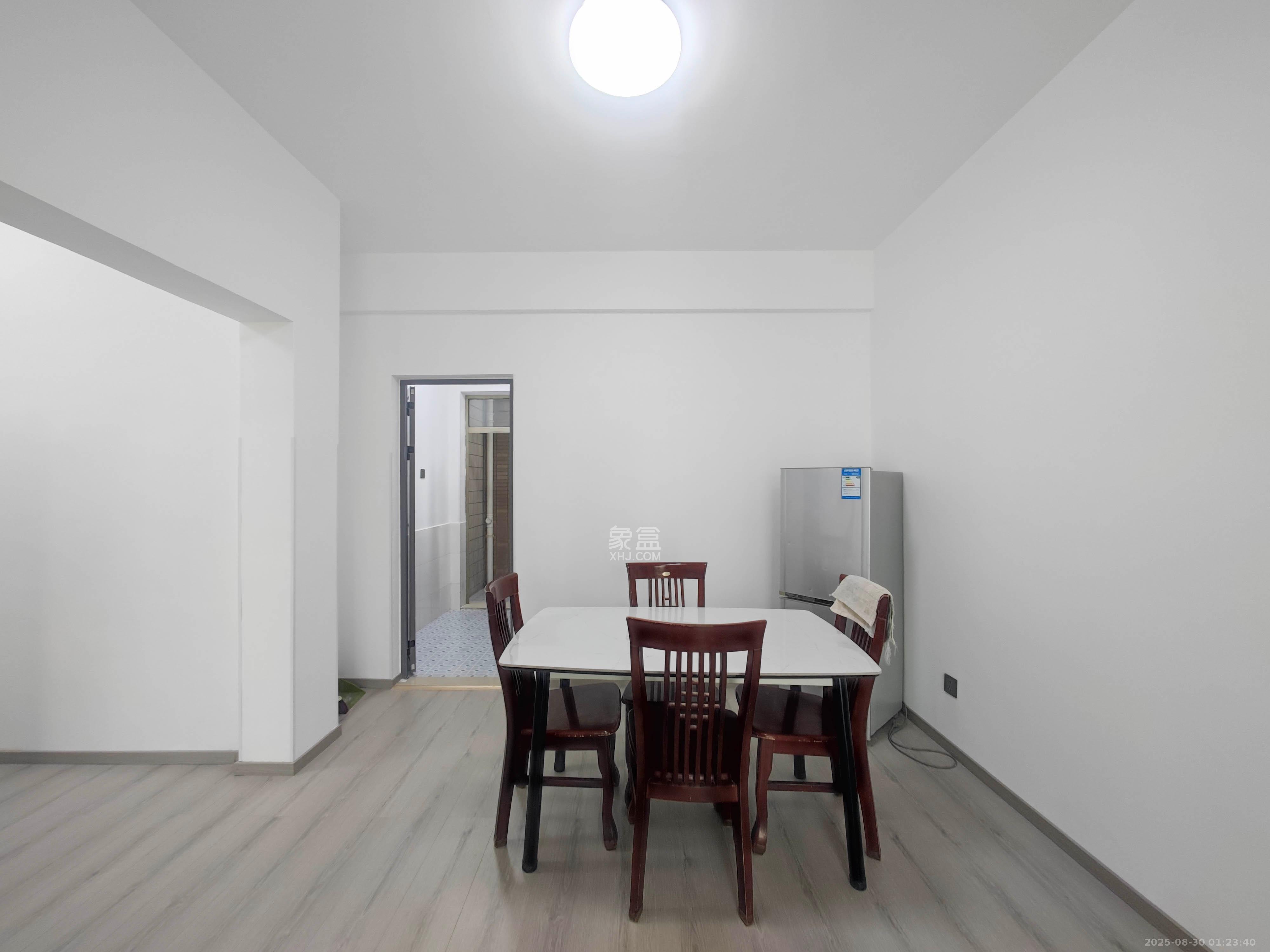 岳泰理想城  3室2厅2卫    90.0万 岳泰理想城  3室2厅2卫    90.0万其他