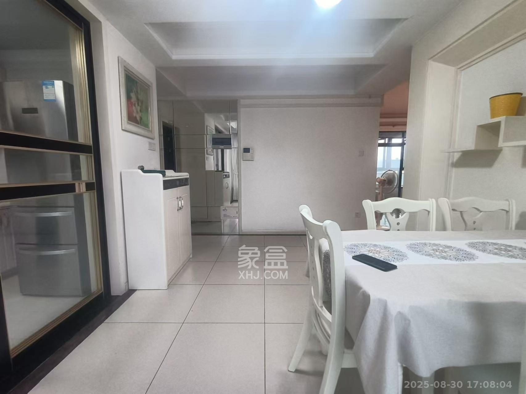 湘府9号  3室2厅1卫    3000.0元/月 湘府9号  3室2厅1卫    3000.0元/月室内图