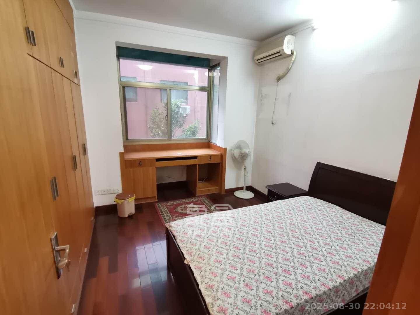 省水院宿舍 3室2厅1卫 3500.0元/月 省水院宿舍 3室2厅1卫 3500.0元/月室内图