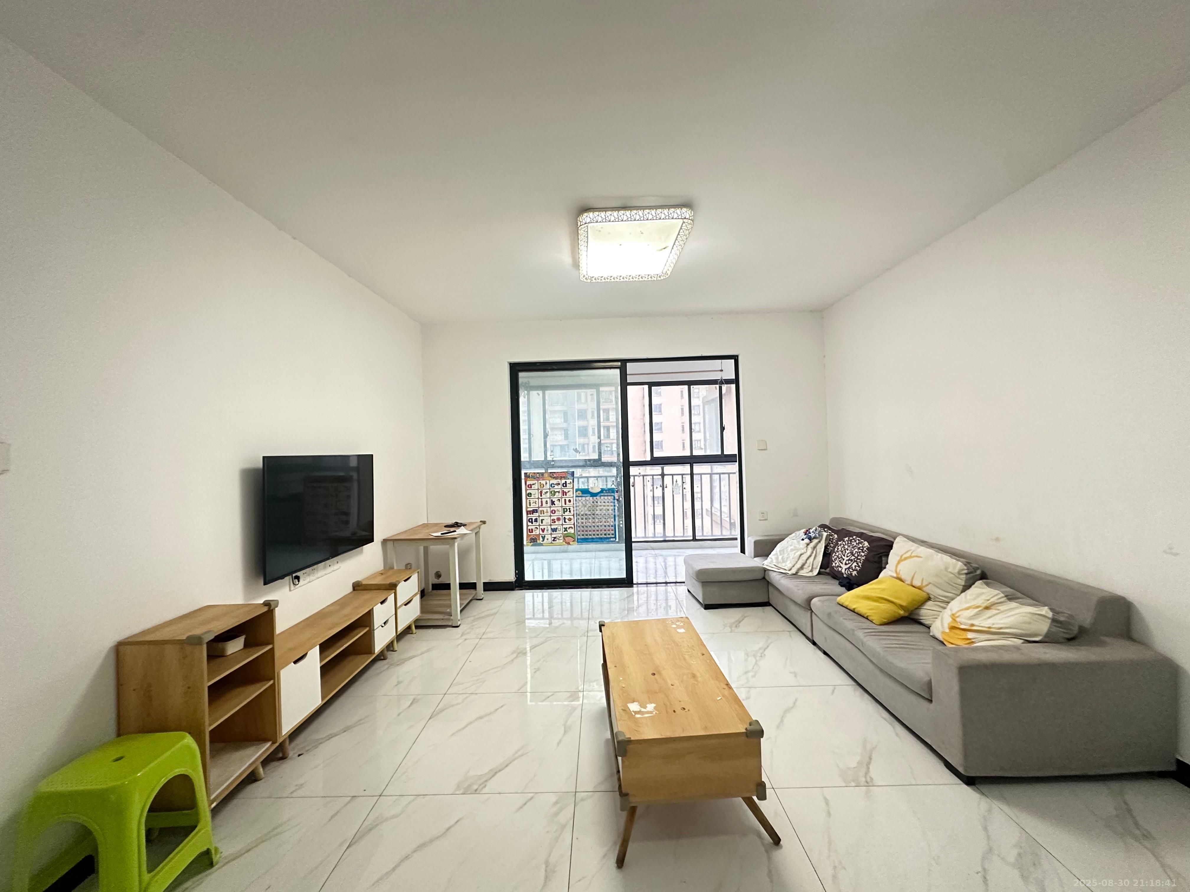 中建嘉和城  1室0厅0卫    2500.0元/月 中建嘉和城  1室0厅0卫    2500.0元/月