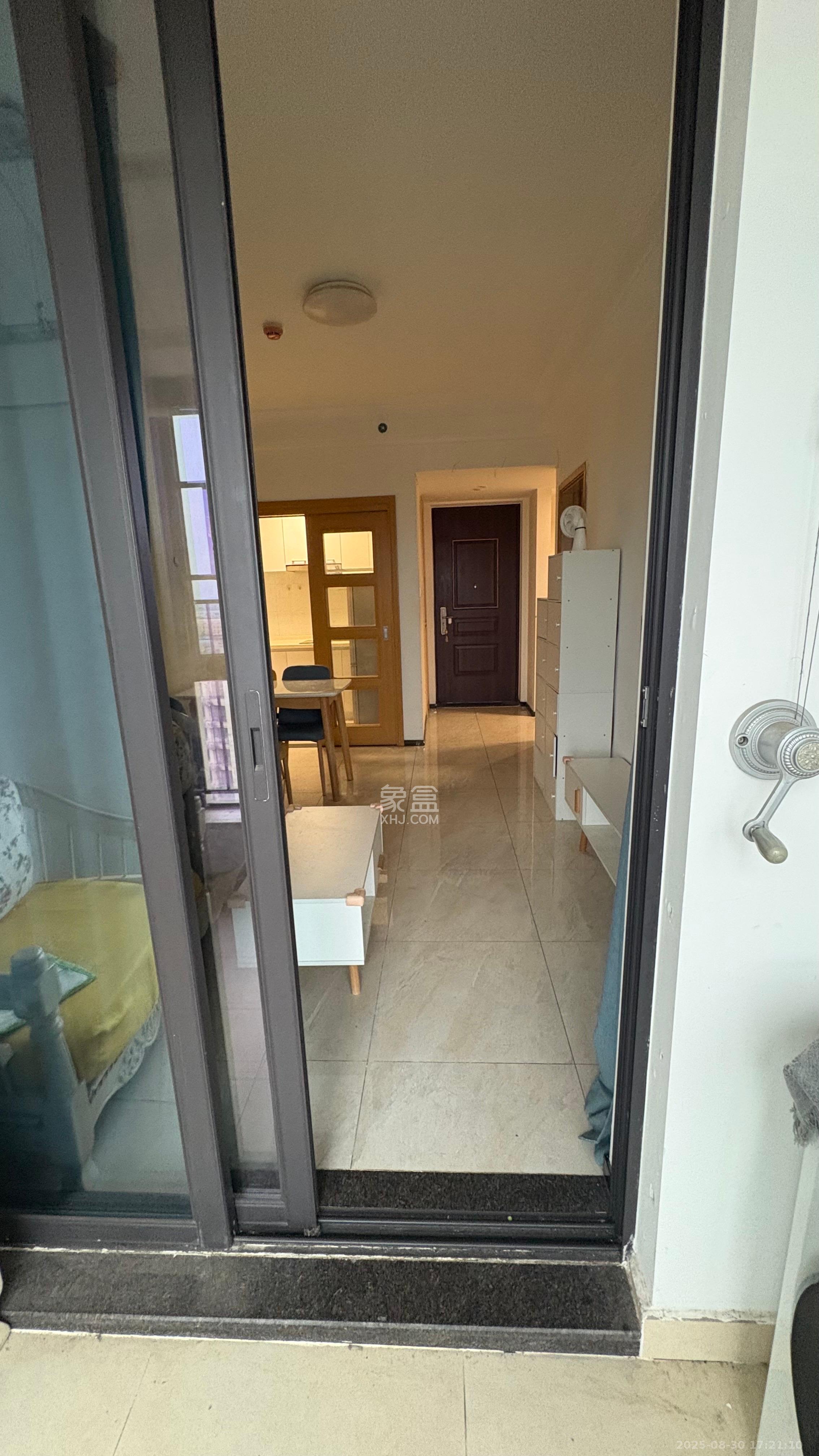 中海新城熙岸(中信新城五期) 1室1厅1卫 1400.0元/月 中海新城熙岸(中信新城五期) 1室1厅1卫 1400.0元/月室内图