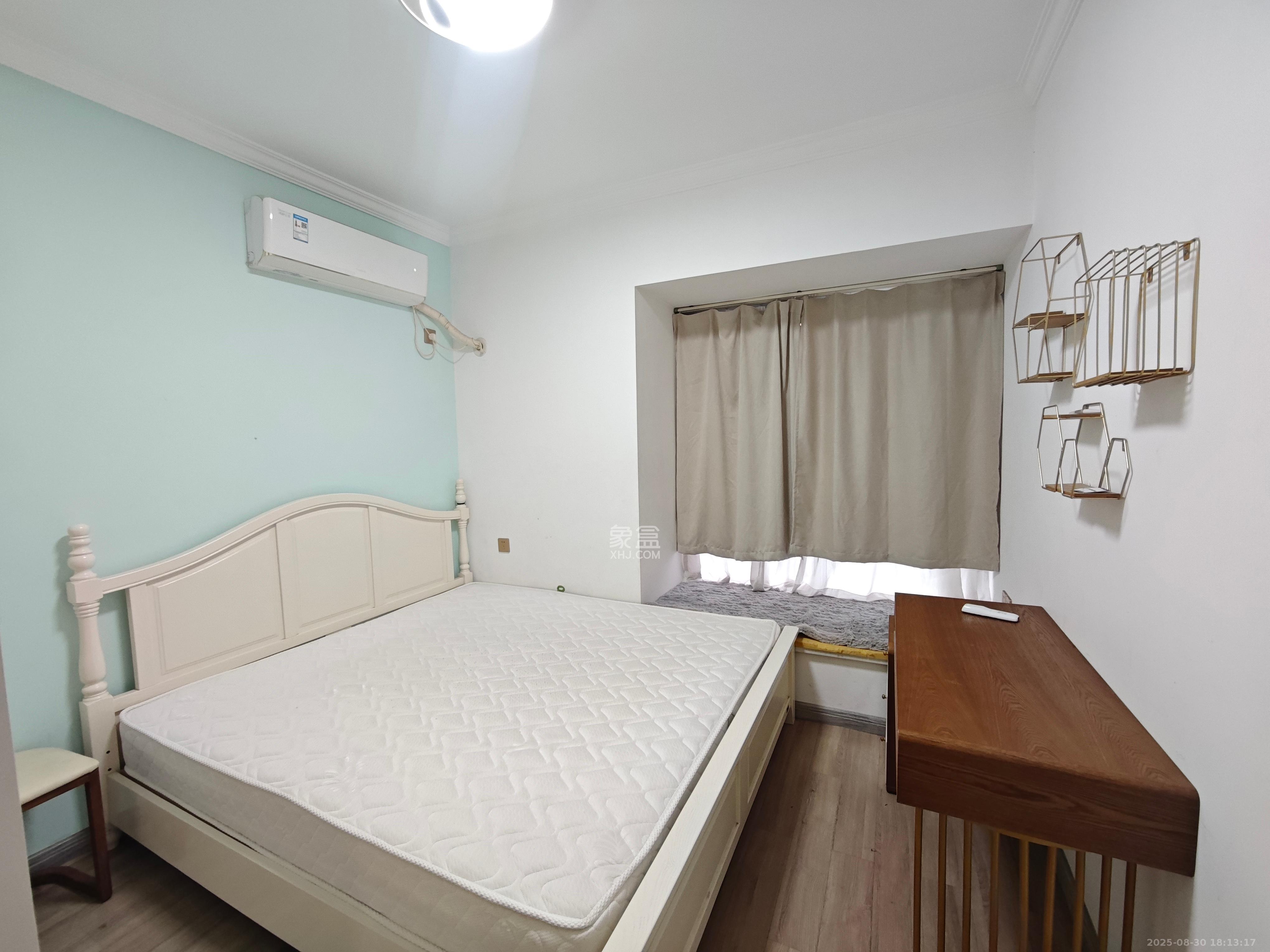 天麓尚层  2室2厅1卫    2300.0元/月 天麓尚层  2室2厅1卫    2300.0元/月室内图