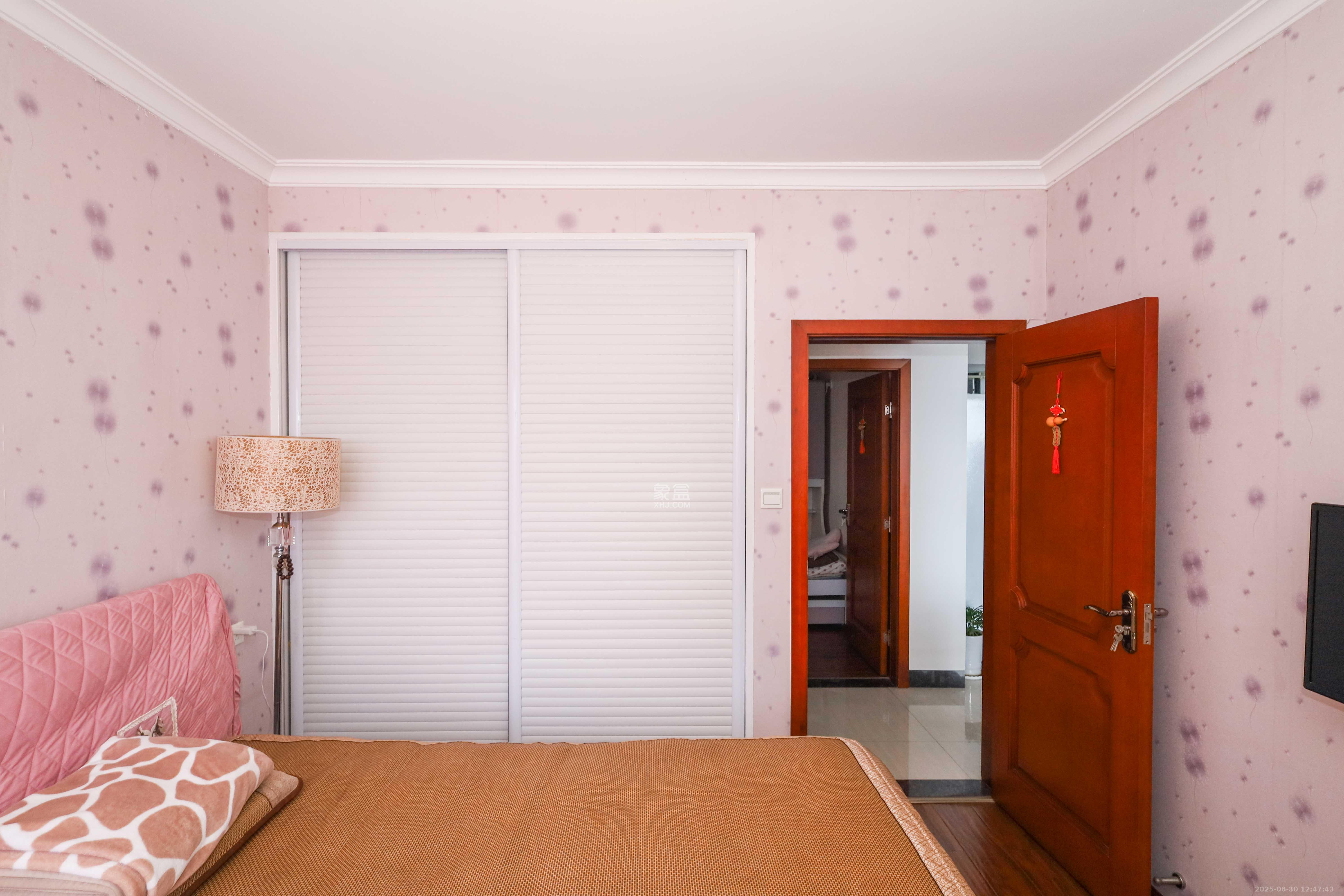 保利麓谷林语B区  3室2厅1卫    88.0万 保利麓谷林语B区  3室2厅1卫    88.0万卧室