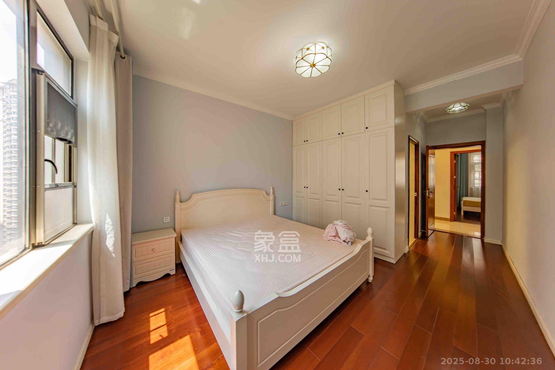 江山帝景哈佛  4室2厅2卫    2800.0元/月 江山帝景哈佛  4室2厅2卫    2800.0元/月室内图