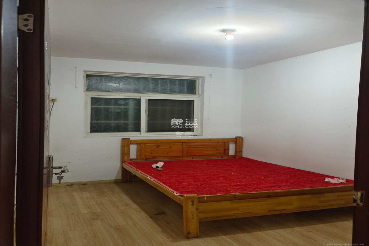 湘瑞家园 1室0厅0卫 1200.00元/月 湘瑞家园 1室0厅0卫 1200.00元/月室内图