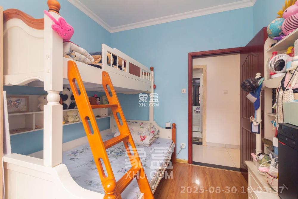 辉煌国际城二期 3室2厅1卫 2700.0元/月 辉煌国际城二期 3室2厅1卫 2700.0元/月室内图