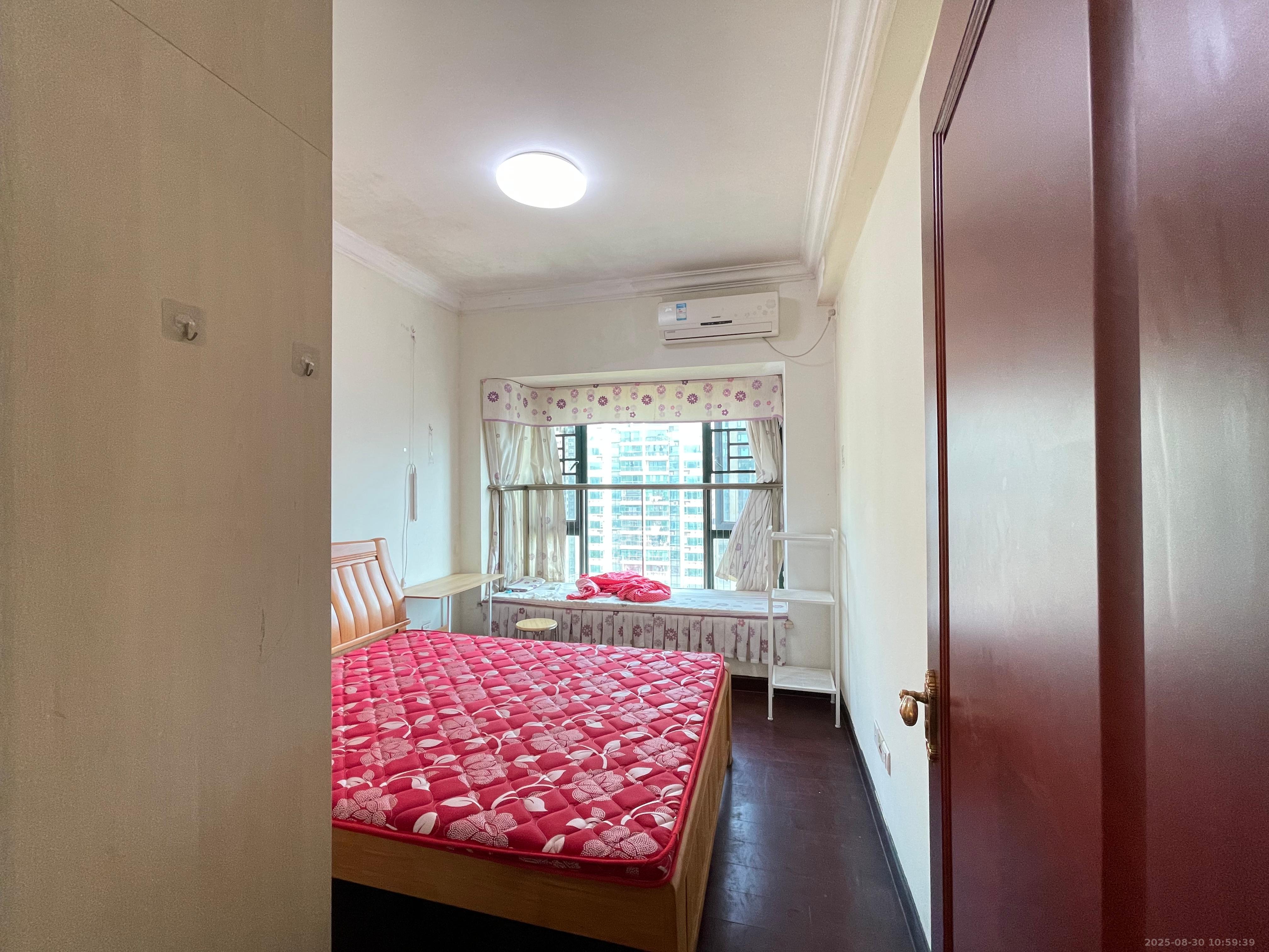 恒大名都  3室2厅1卫    1500.0元/月 恒大名都  3室2厅1卫    1500.0元/月室内图