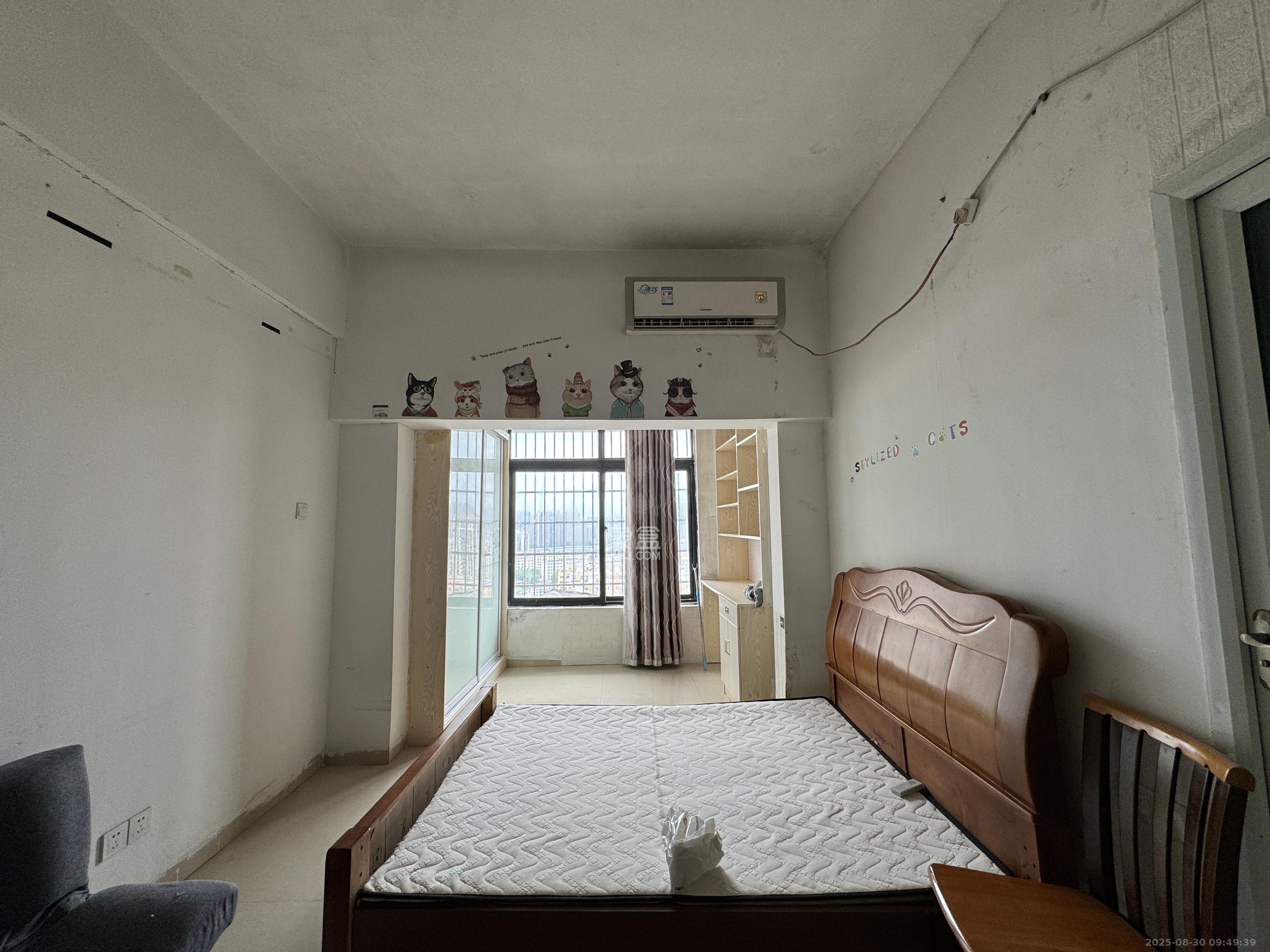 红树湾  1室1厅1卫    1200.0元/月室内图