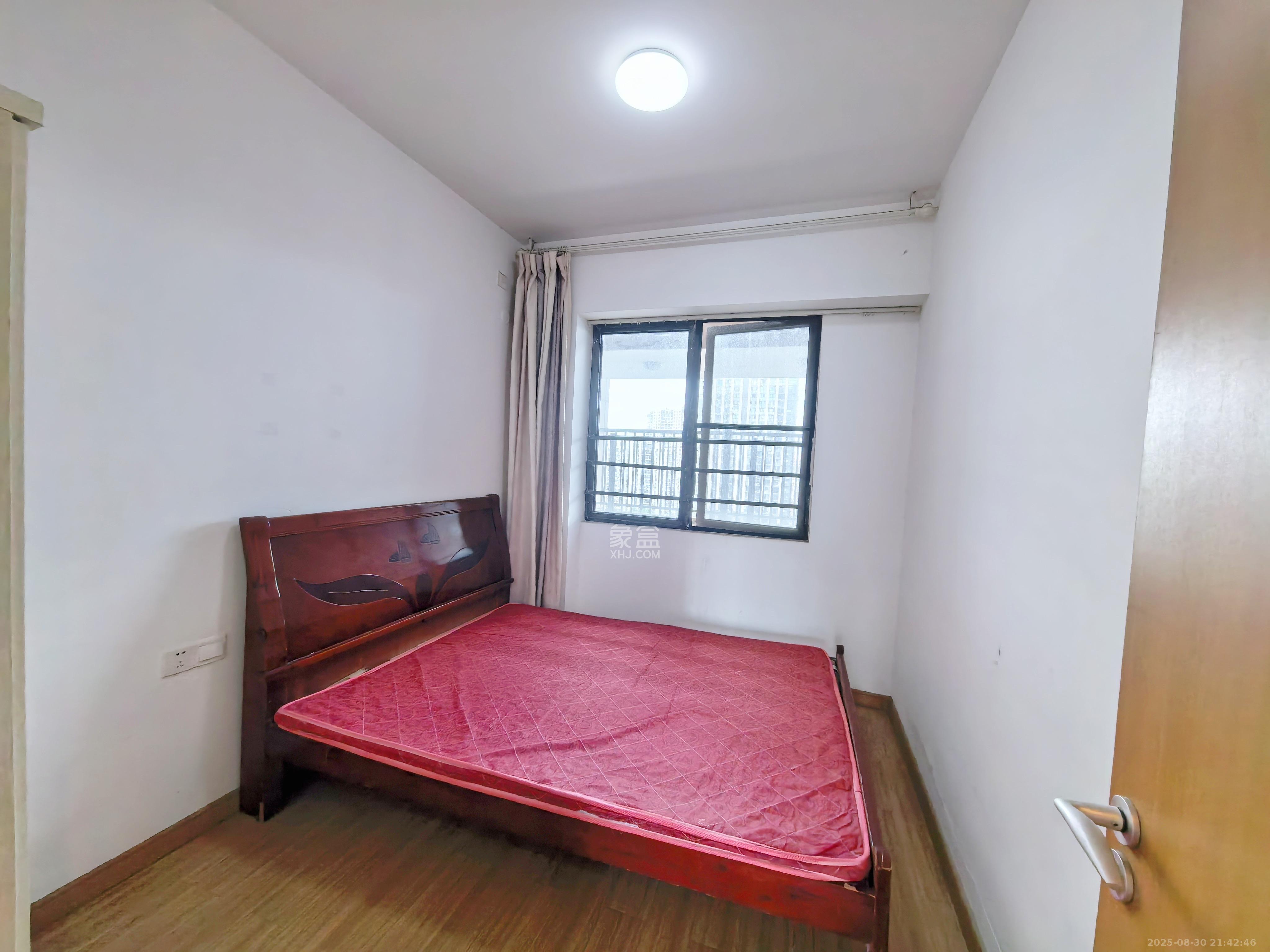 旭辉国际广场(永升商业广场) 3室2厅2卫 2600.0元/月 旭辉国际广场(永升商业广场) 3室2厅2卫 2600.0元/月室内图