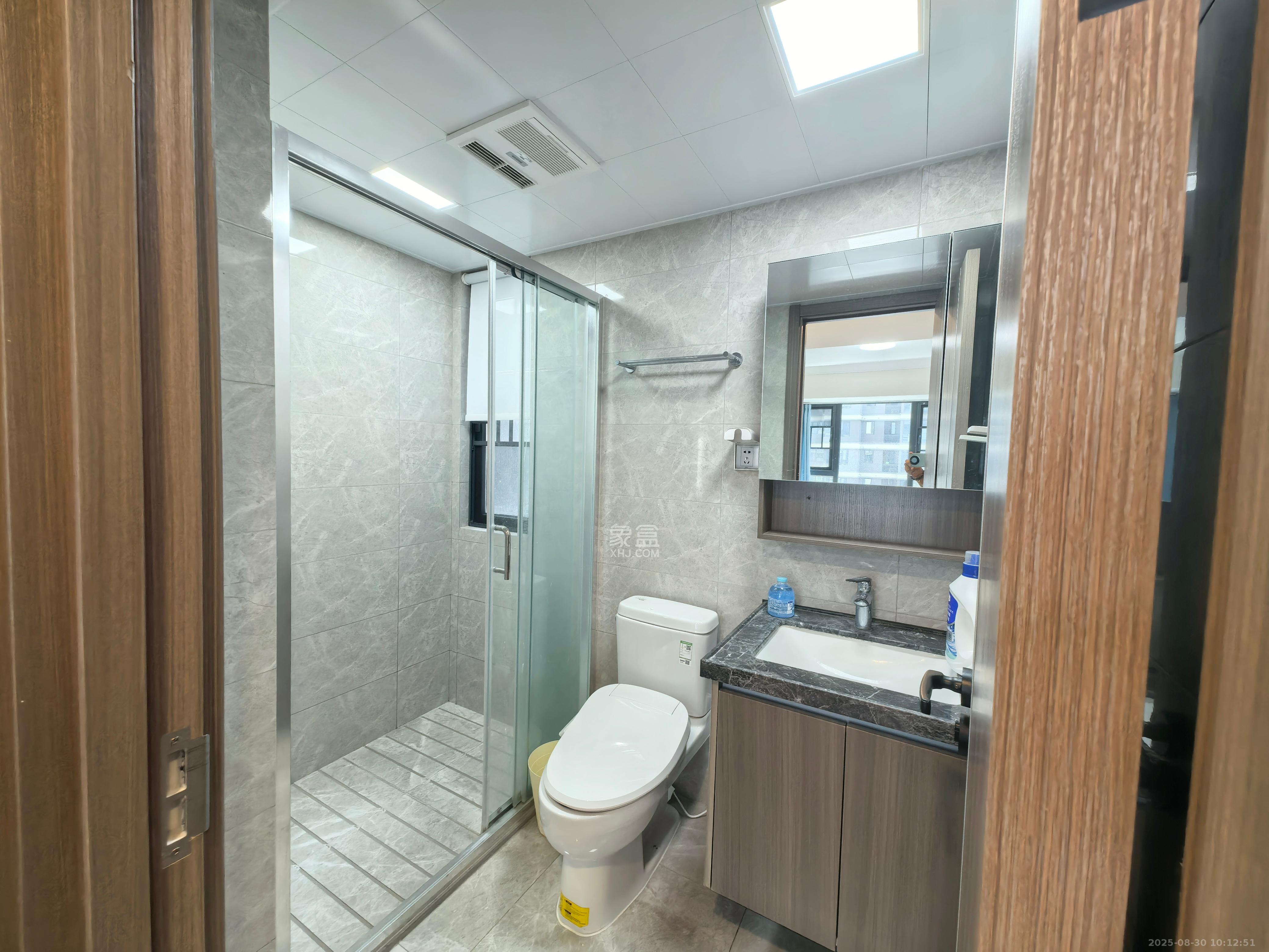 中海阅溪府 4室2厅2卫 3400.0元/月 中海阅溪府 4室2厅2卫 3400.0元/月室内图