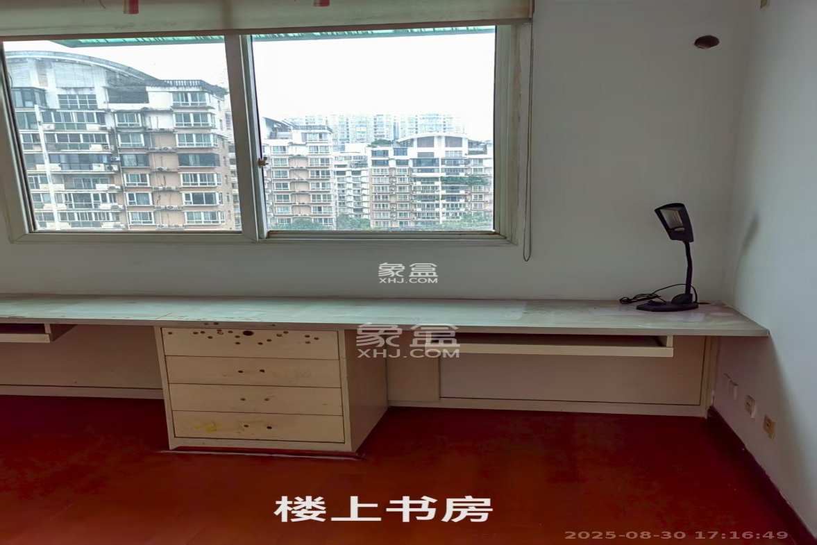 科大佳园南苑  4室2厅2卫    3000.0元/月 科大佳园南苑  4室2厅2卫    3000.0元/月室内图