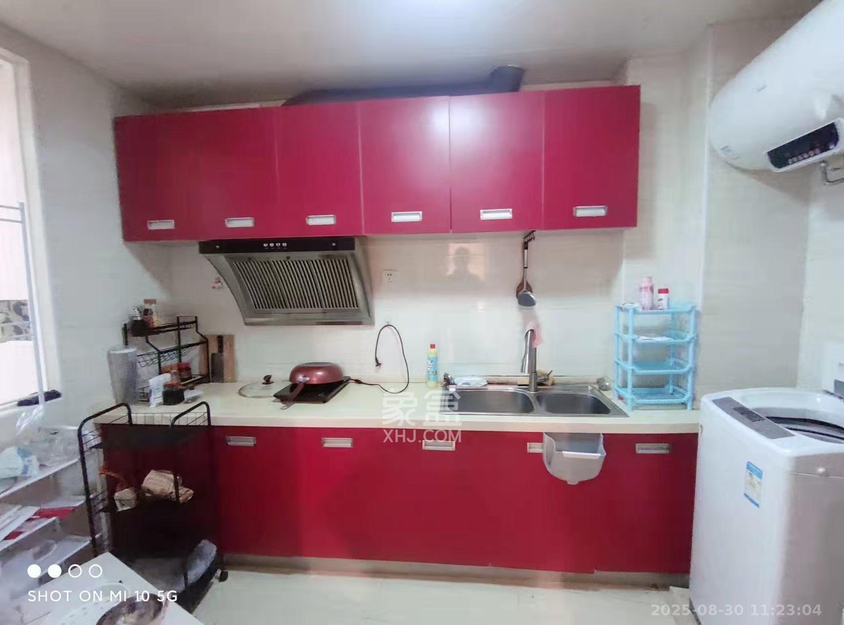 观园国际公寓  1室1厅1卫    1500.0元/月室内图