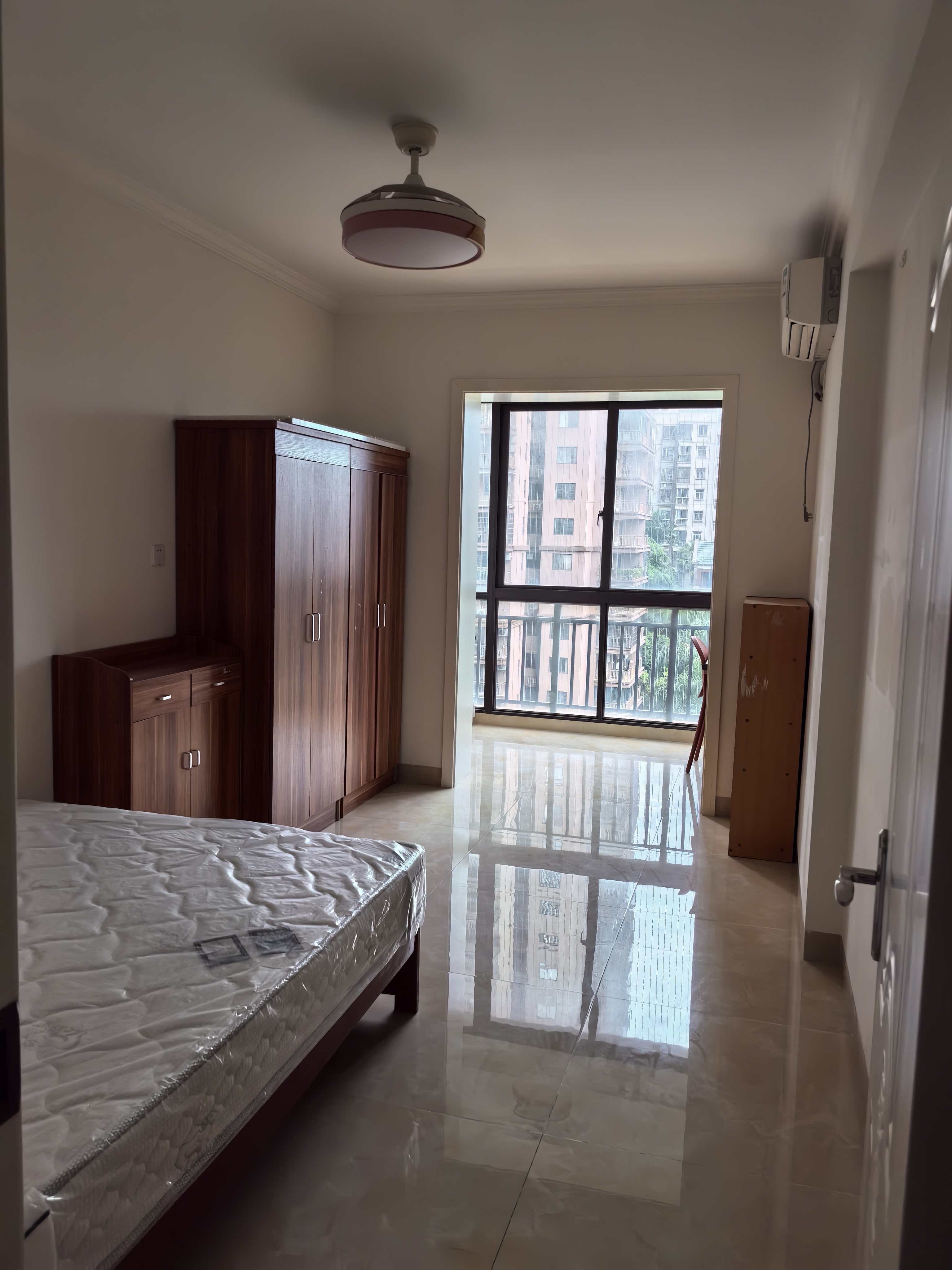 国贸城市花园 2室2厅1卫 3600.0元/月 国贸城市花园 2室2厅1卫 3600.0元/月室内图