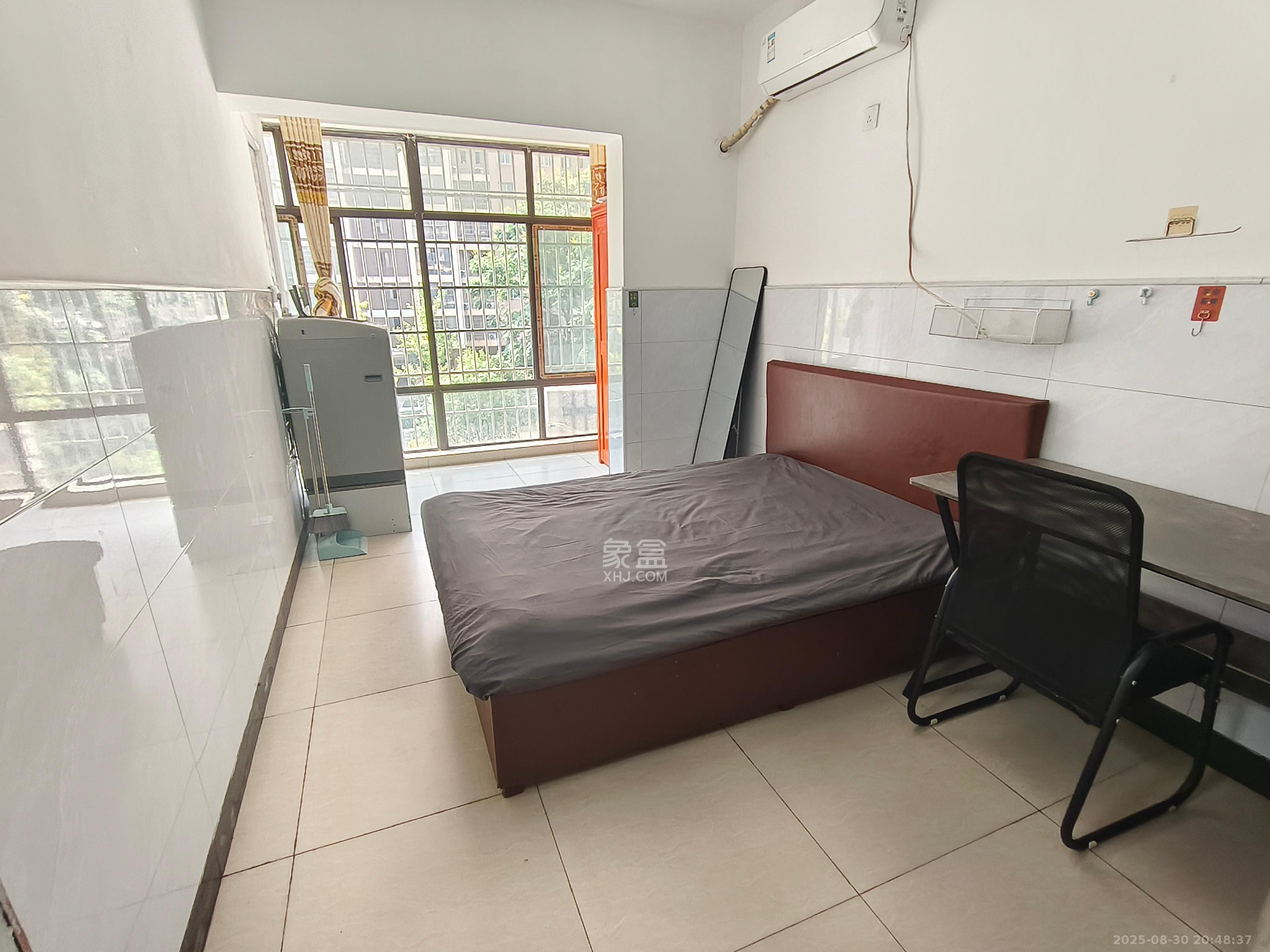 金南家园一期  1室0厅0卫    950.0元/月 金南家园一期  1室0厅0卫    950.0元/月室内图1