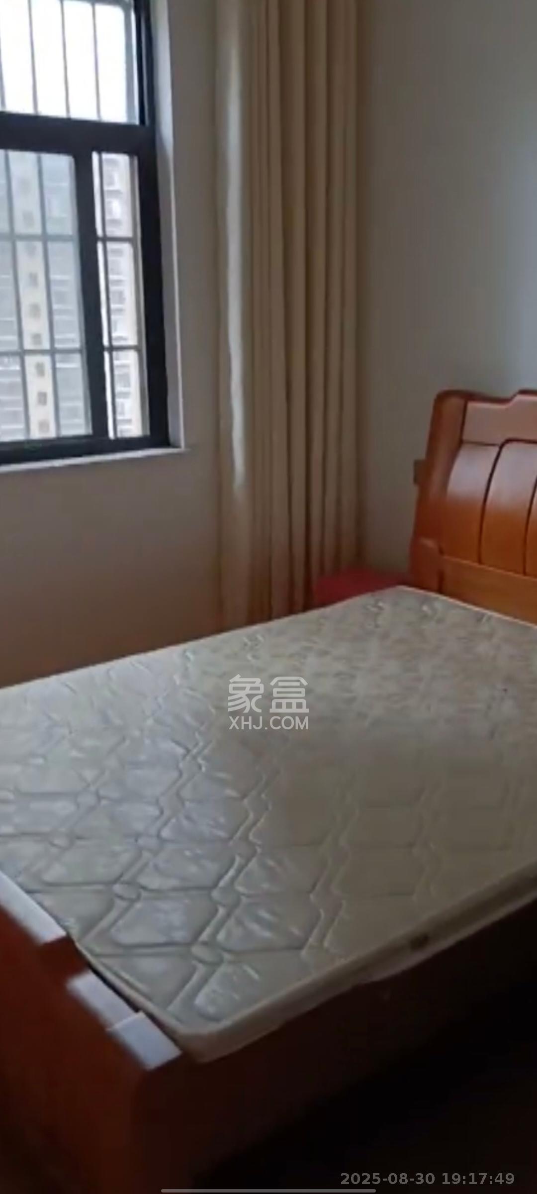 景塘家园  3室2厅1卫    2000.0元/月室内图