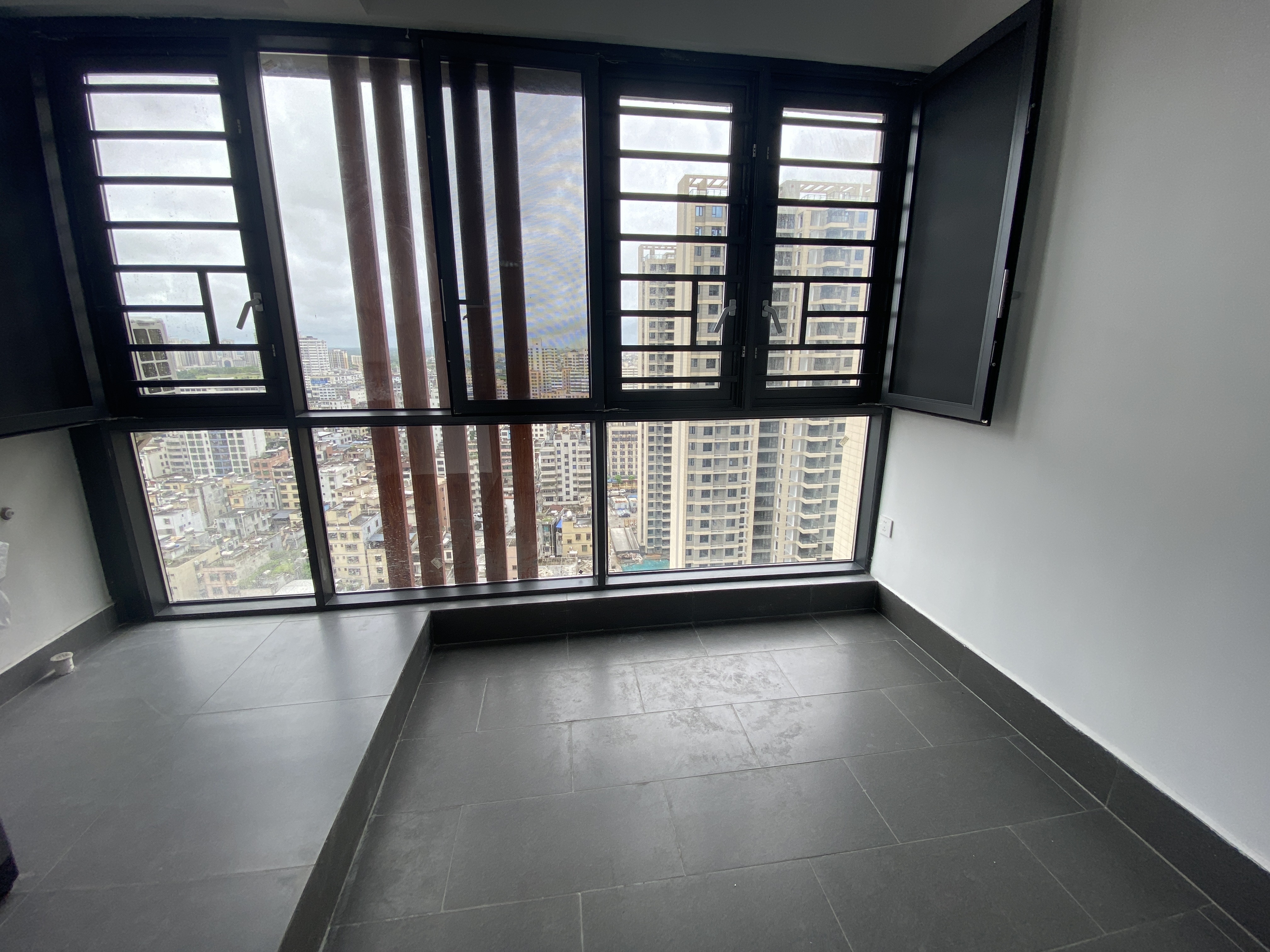 天街华府(海南新天地) 3室1厅1卫 3500.0元/月 天街华府(海南新天地) 3室1厅1卫 3500.0元/月室内图