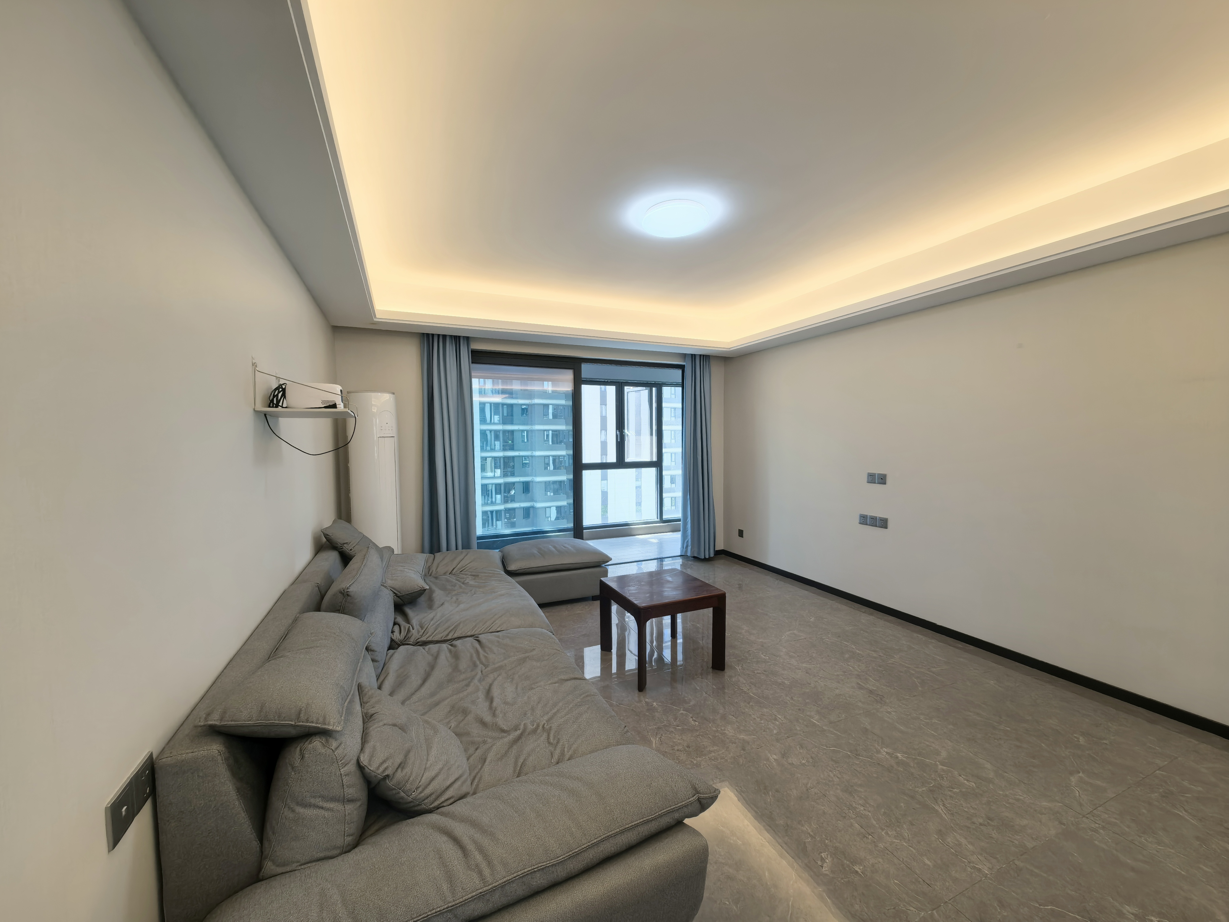 中海阅溪府 4室2厅2卫 3400.0元/月 中海阅溪府 4室2厅2卫 3400.0元/月户型图