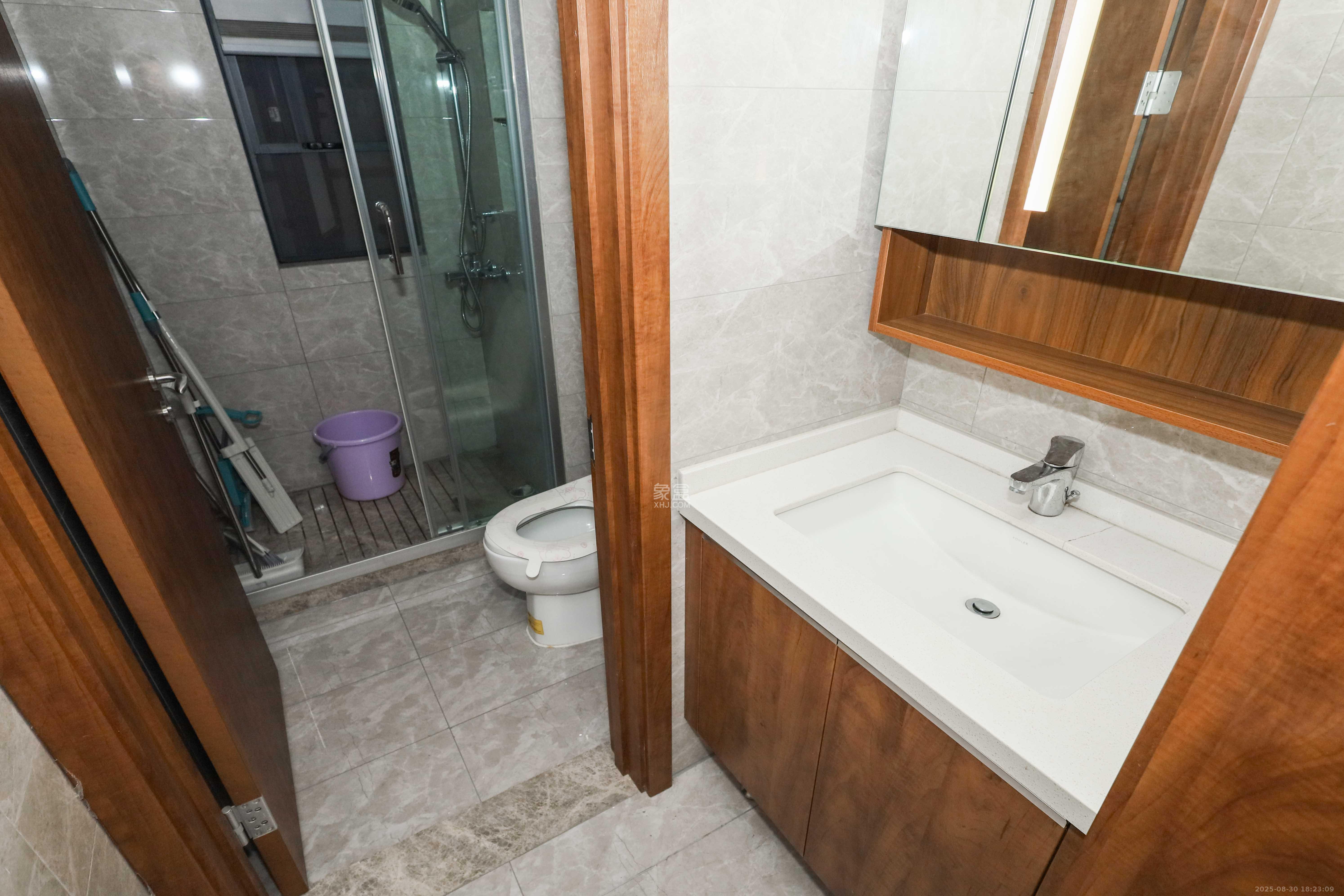 梅溪悦章 3室2厅2卫 138.0万 梅溪悦章 3室2厅2卫 138.0万卫生间