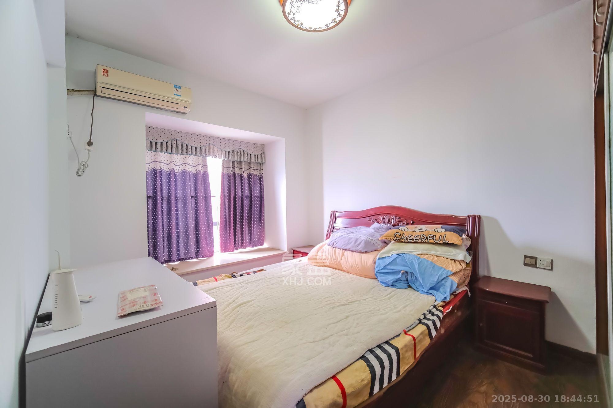 盛地尊域 4室2厅2卫 2000.0元/月 盛地尊域 4室2厅2卫 2000.0元/月室内图