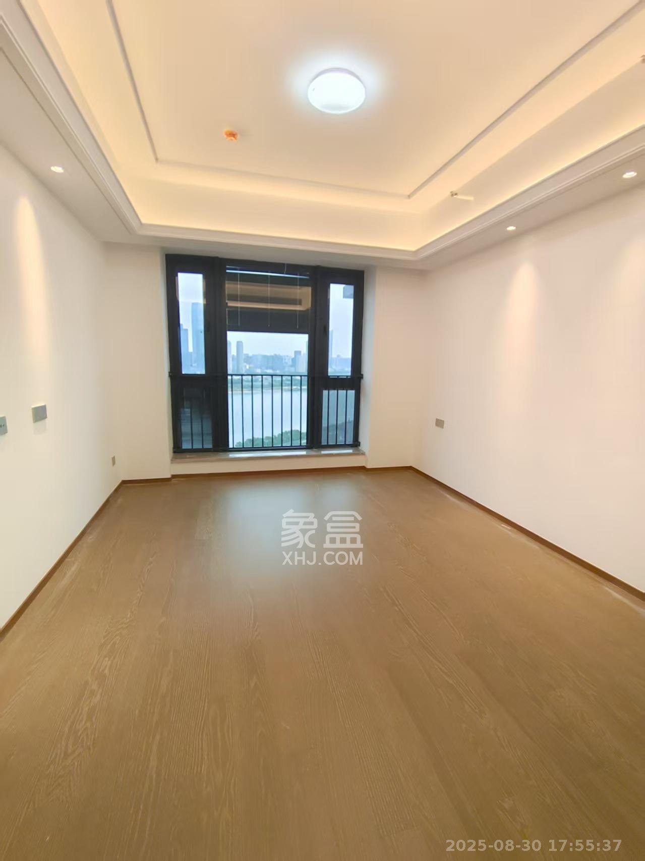 江山印  4室2厅3卫    13000.0元/月室内图