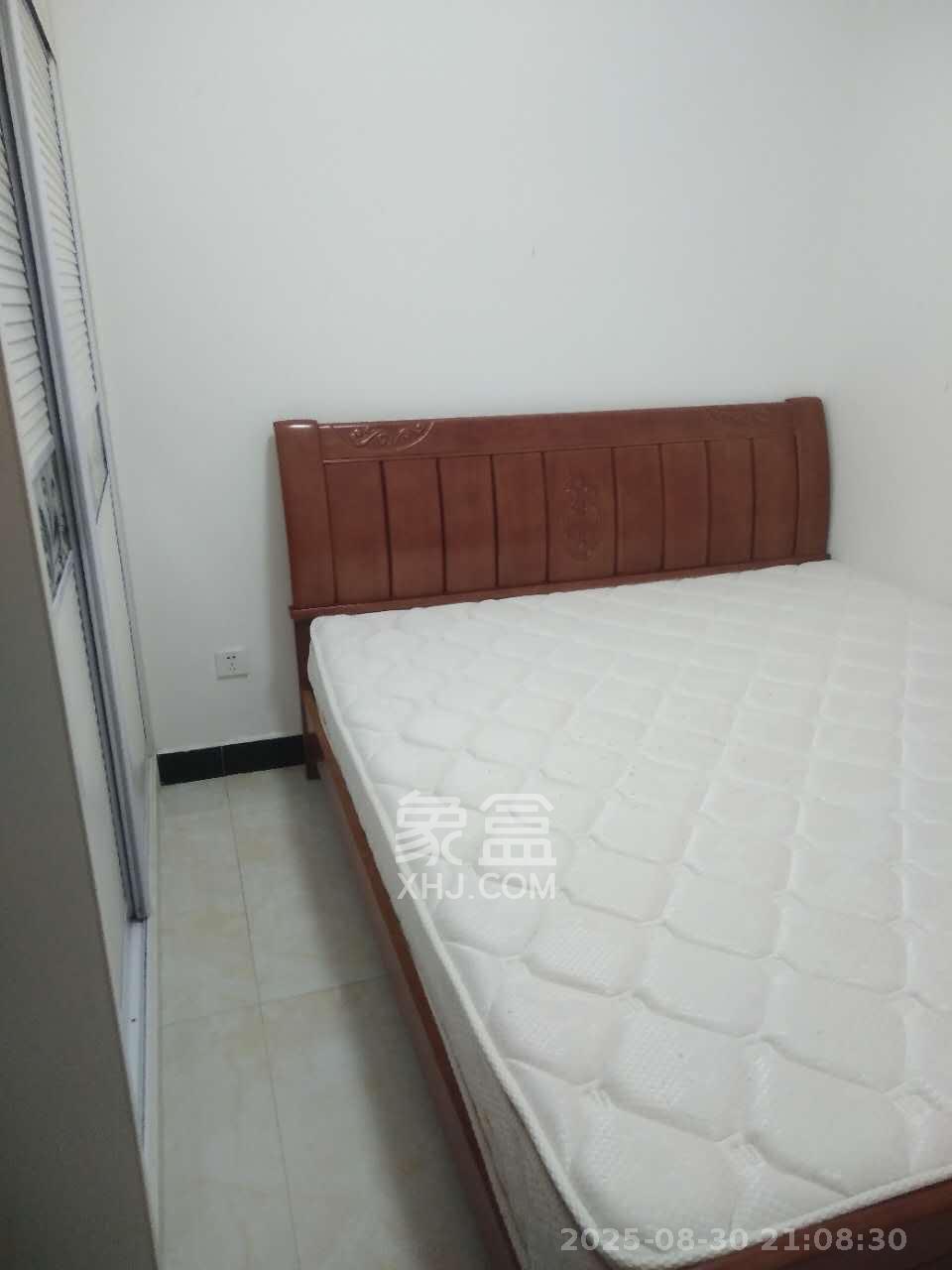 红星紫檀溪苑 3室2厅1卫 2500.0元/月 红星紫檀溪苑 3室2厅1卫 2500.0元/月室内图