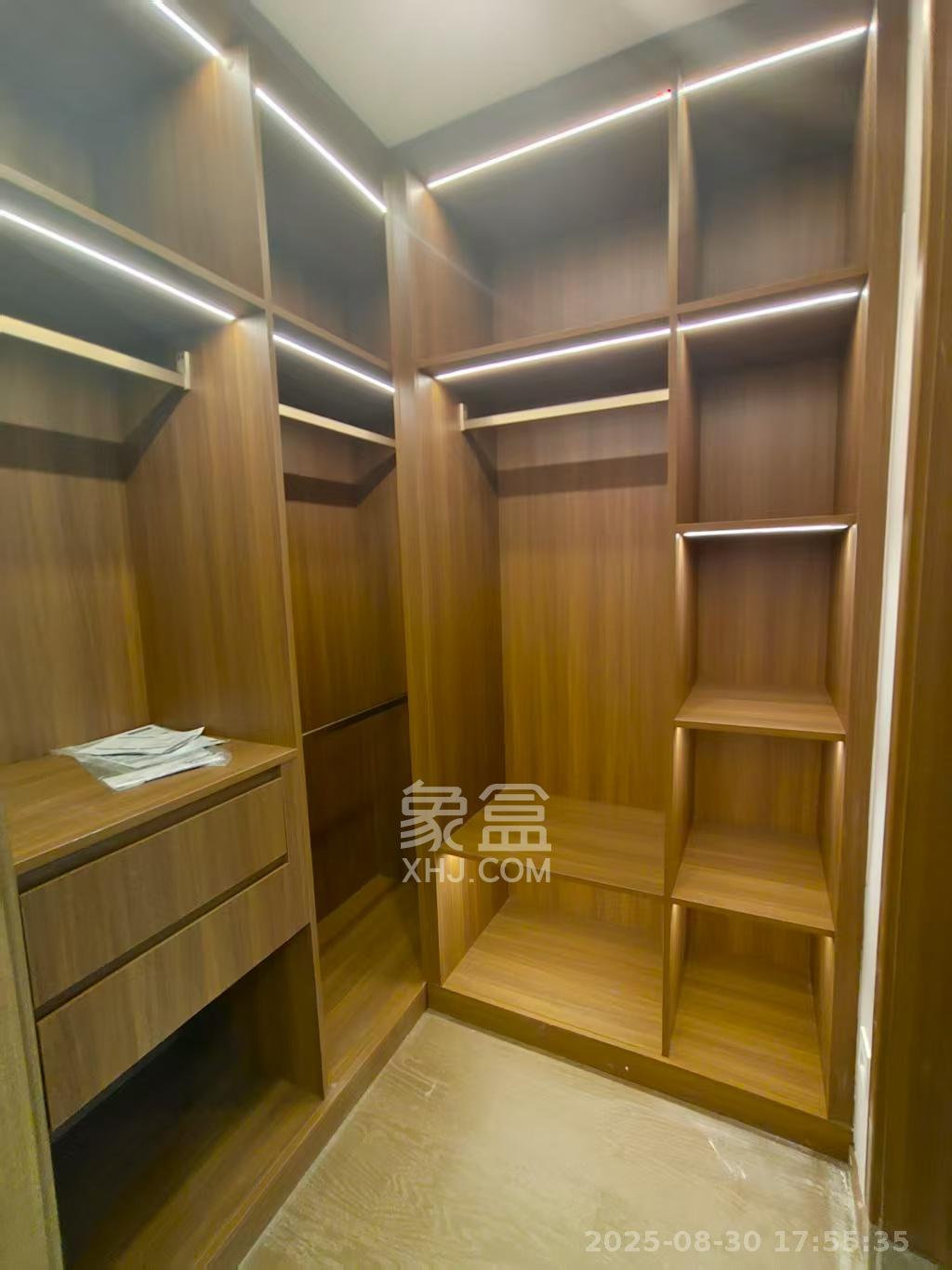 江山印  4室2厅3卫    13000.0元/月室内图