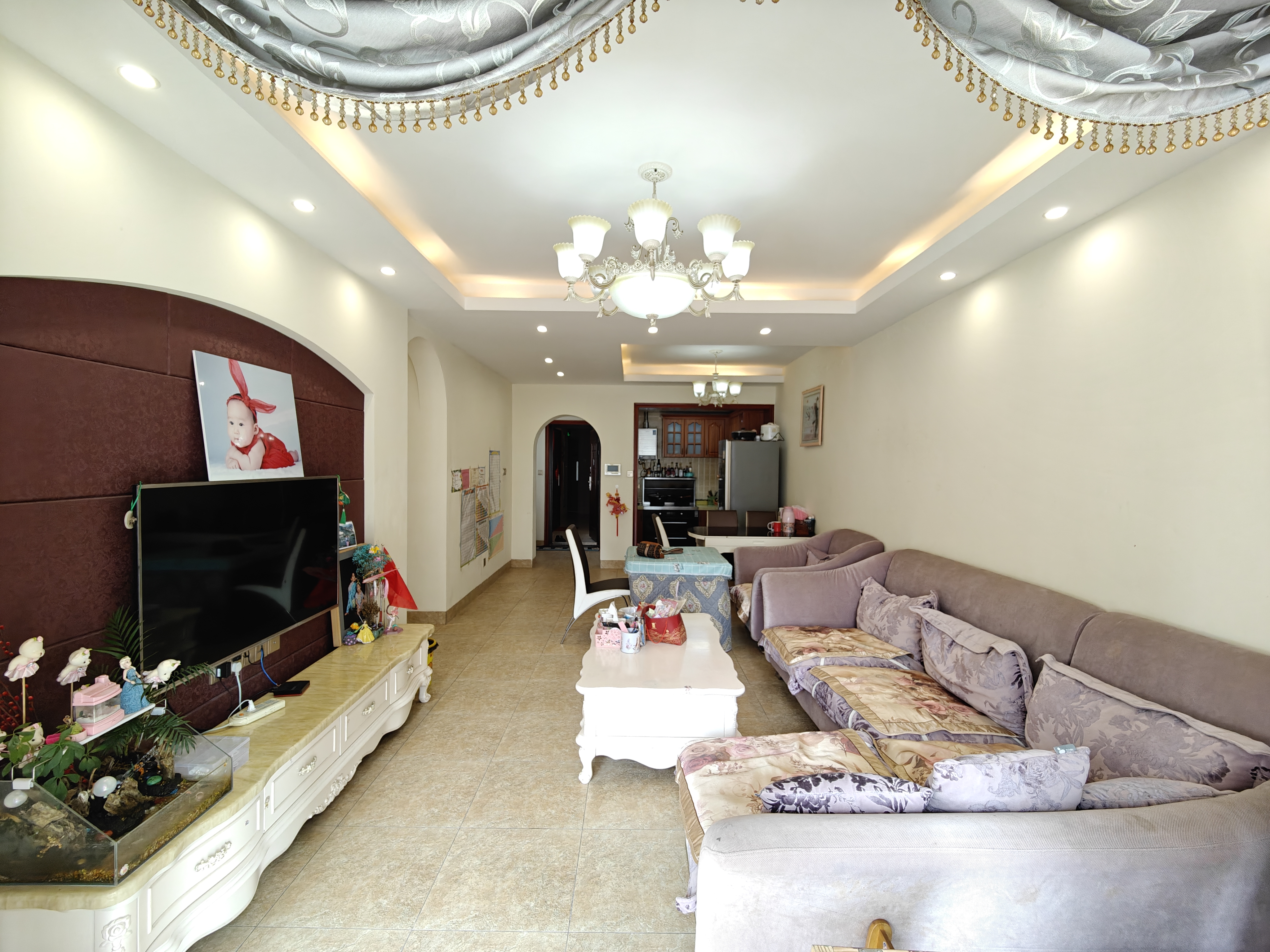 美的城三期 3室2厅2卫 2000.0元/月 美的城三期 3室2厅2卫 2000.0元/月户型图