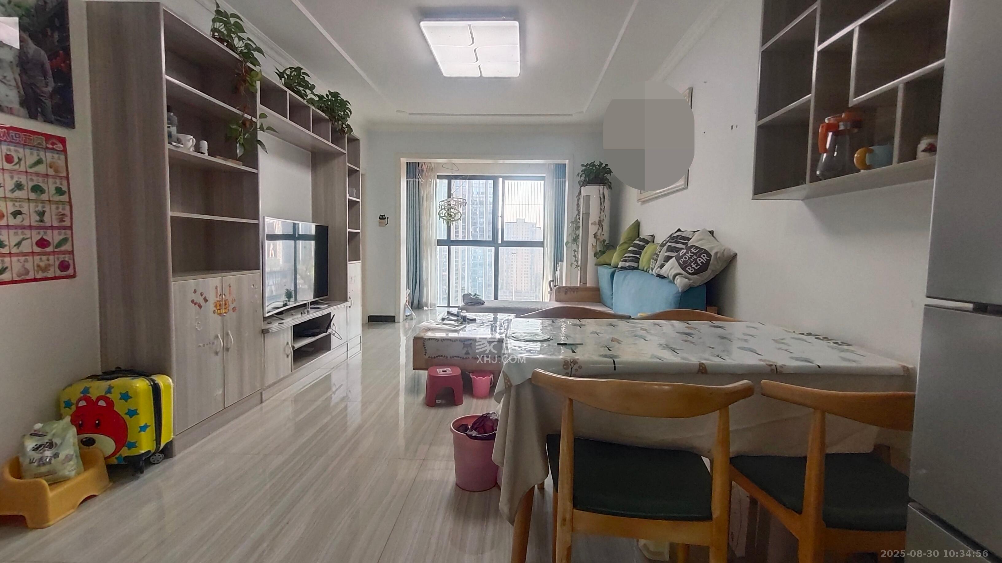 海伦堡爱ME城市  3室2厅1卫    2000.0元/月 海伦堡爱ME城市  3室2厅1卫    2000.0元/月室内图