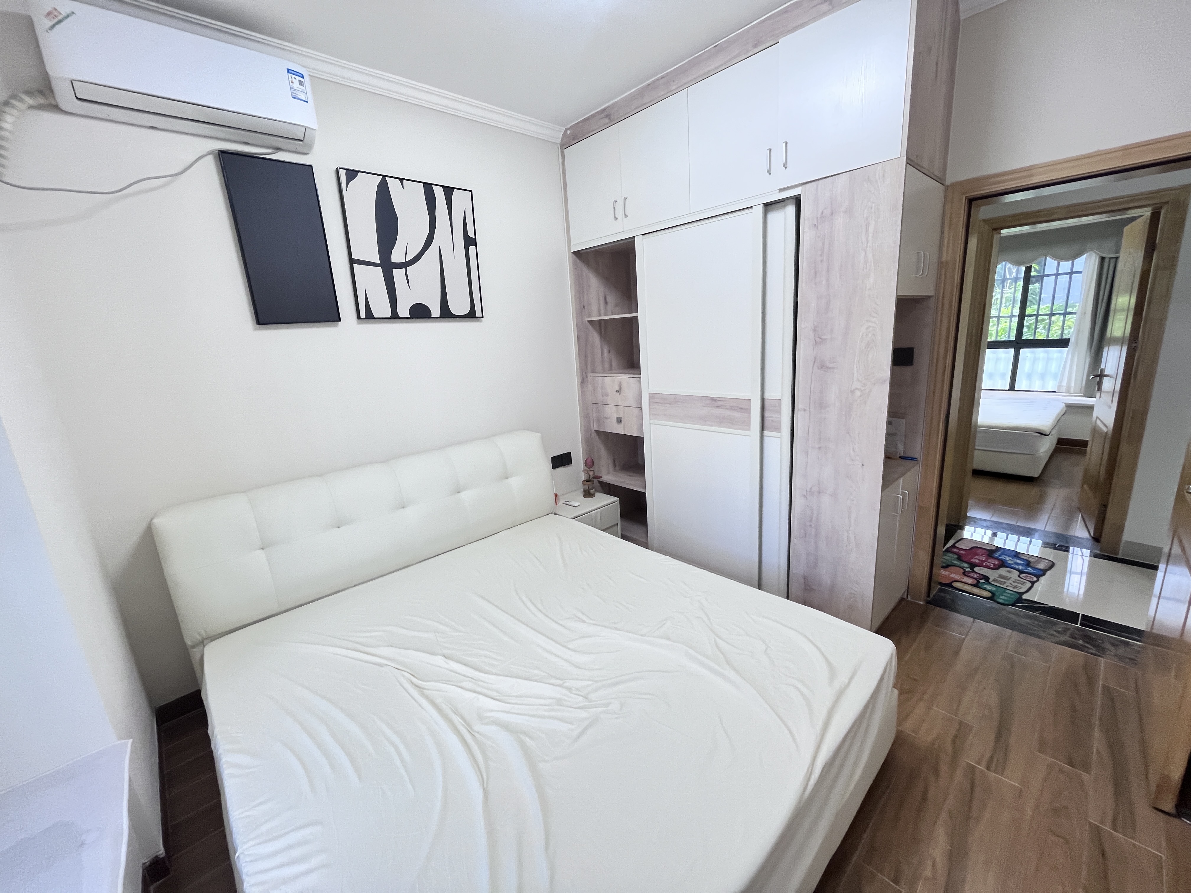 海秀天成  3室2厅1卫    3500.0元/月室内图