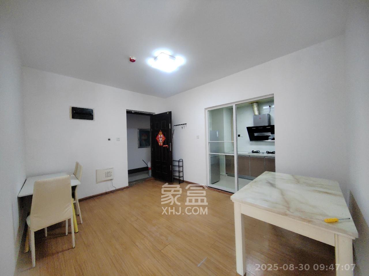 金地格林公馆 3室2厅1卫 2200.0元/月 金地格林公馆 3室2厅1卫 2200.0元/月室内图