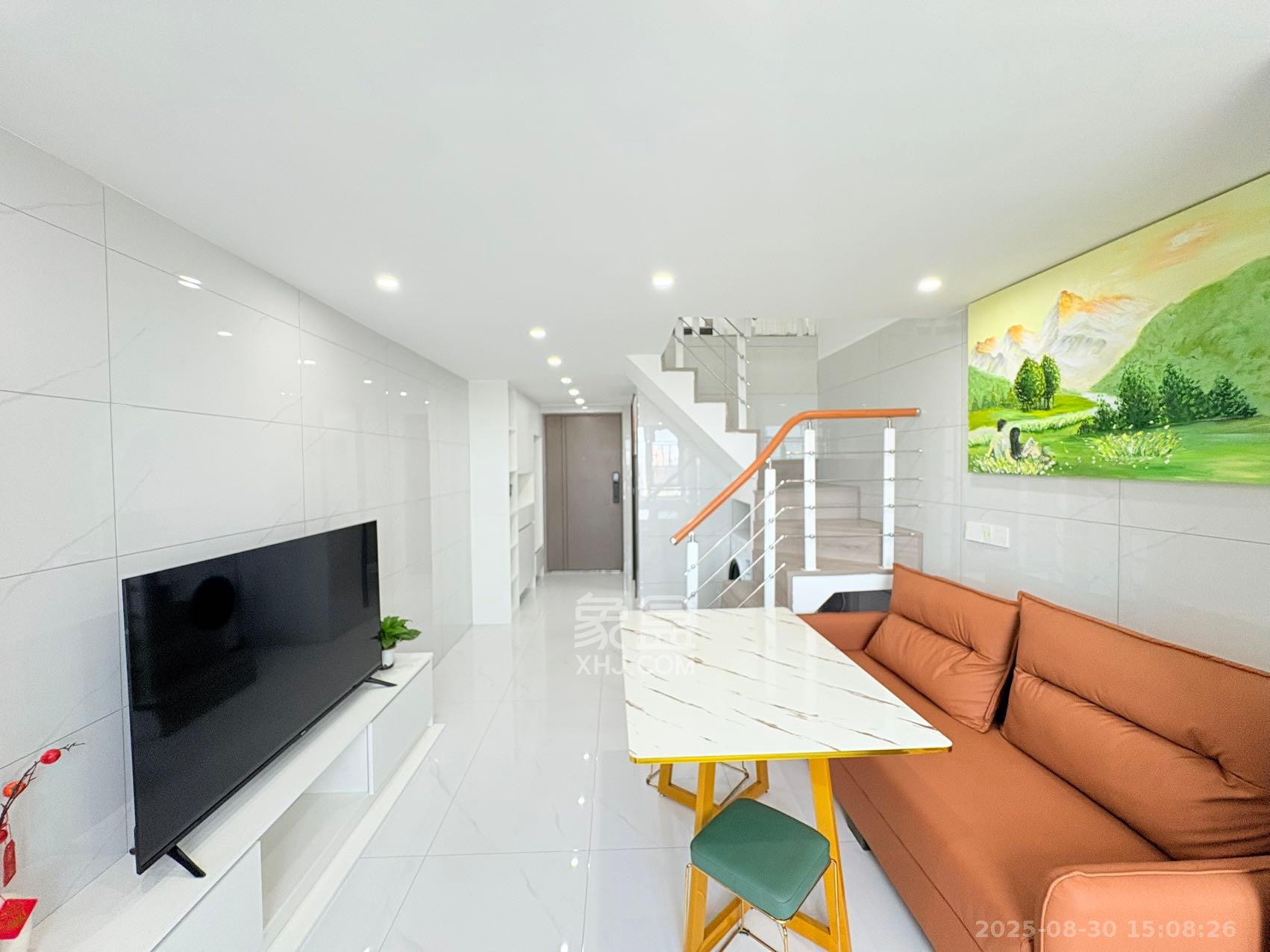 卓越伊景苑  2室1厅1卫    2200.0元/月 卓越伊景苑  2室1厅1卫    2200.0元/月室内图