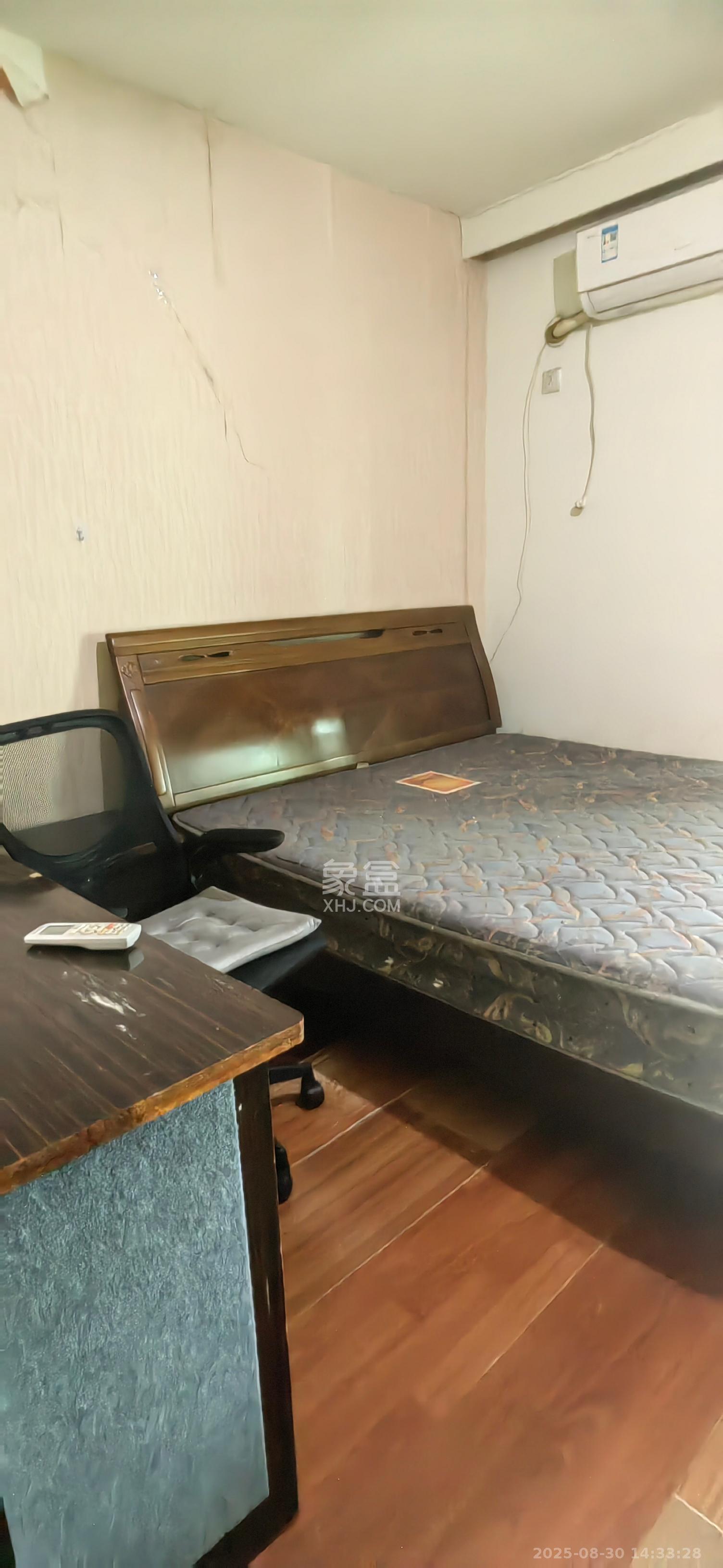 马王堆商贸城  1室1厅1卫    1400.0元/月室内图