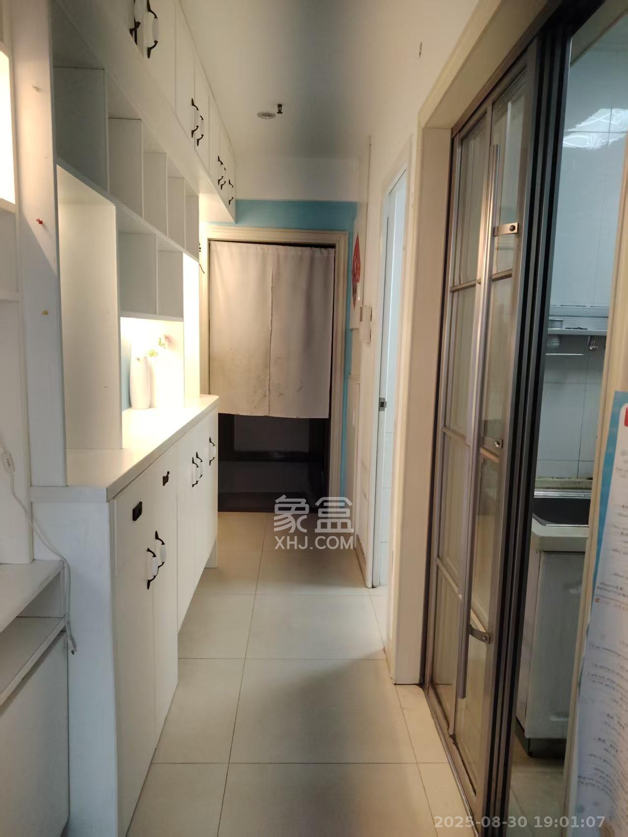 中建芙蓉工社  1室1厅1卫   1200.00元/月