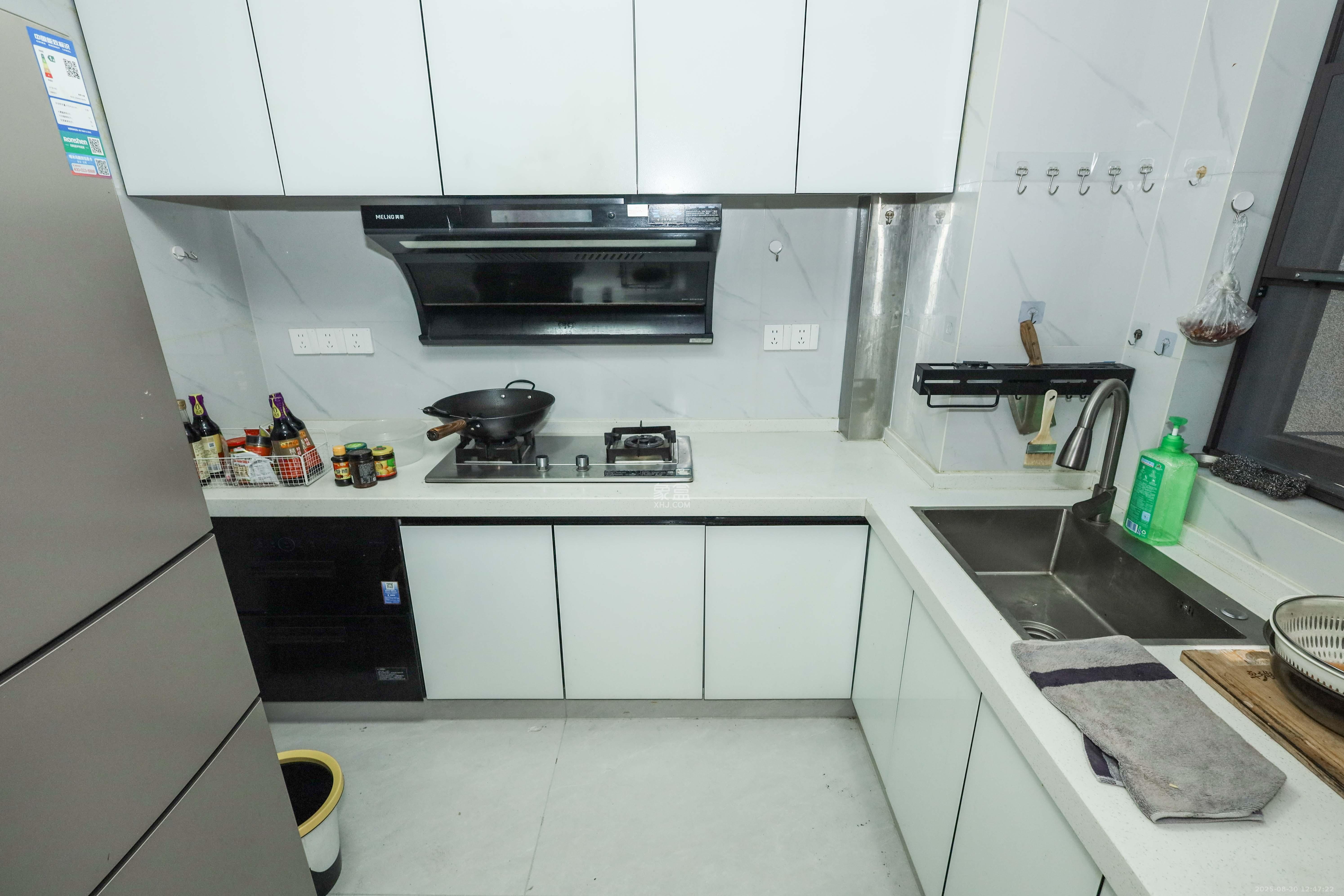 梅溪盛荟  3室2厅2卫    120.0万 梅溪盛荟  3室2厅2卫    120.0万厨房