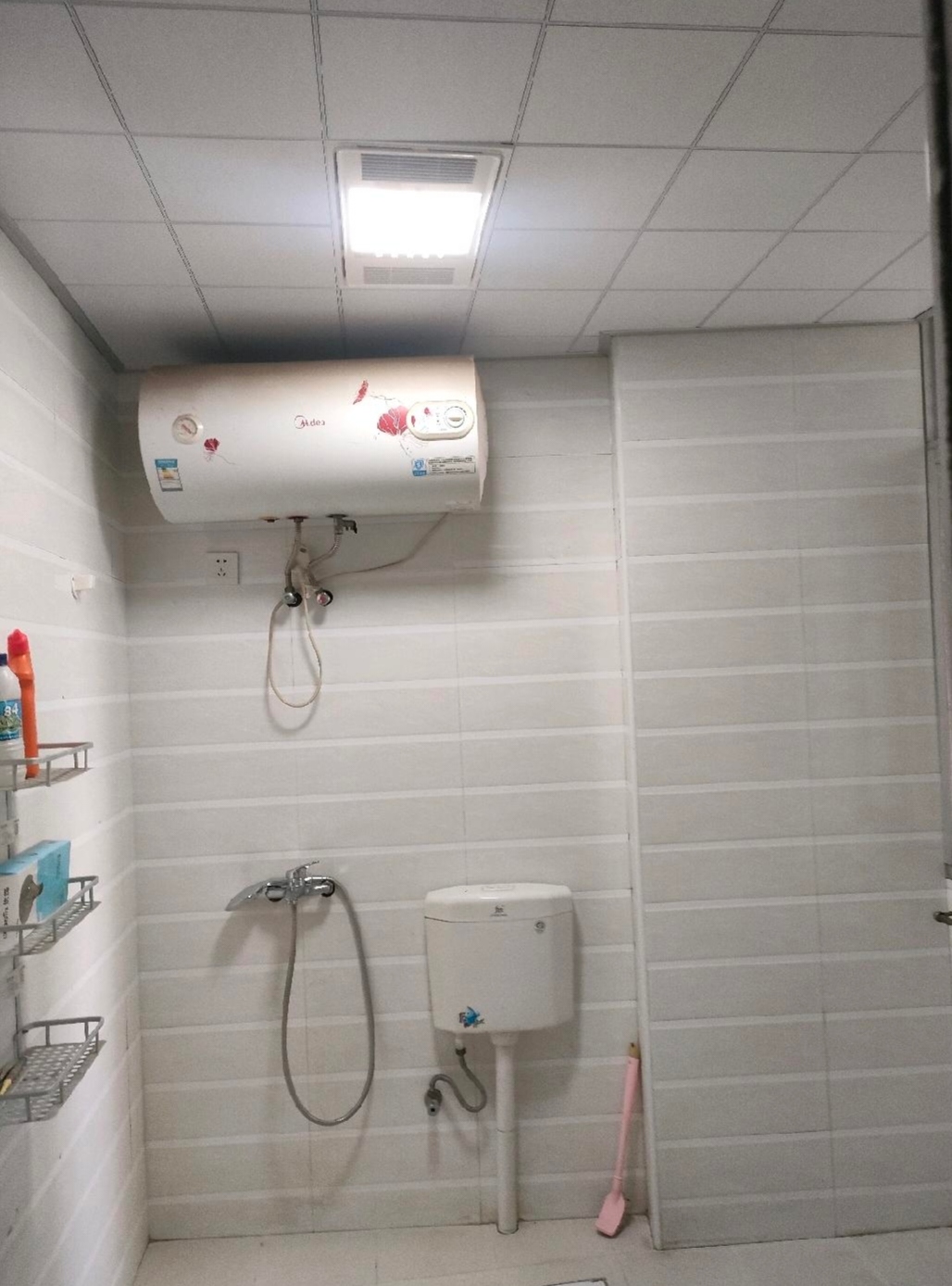 曲兰庭苑 3室2厅2卫 1500.0元/月 曲兰庭苑 3室2厅2卫 1500.0元/月室内图