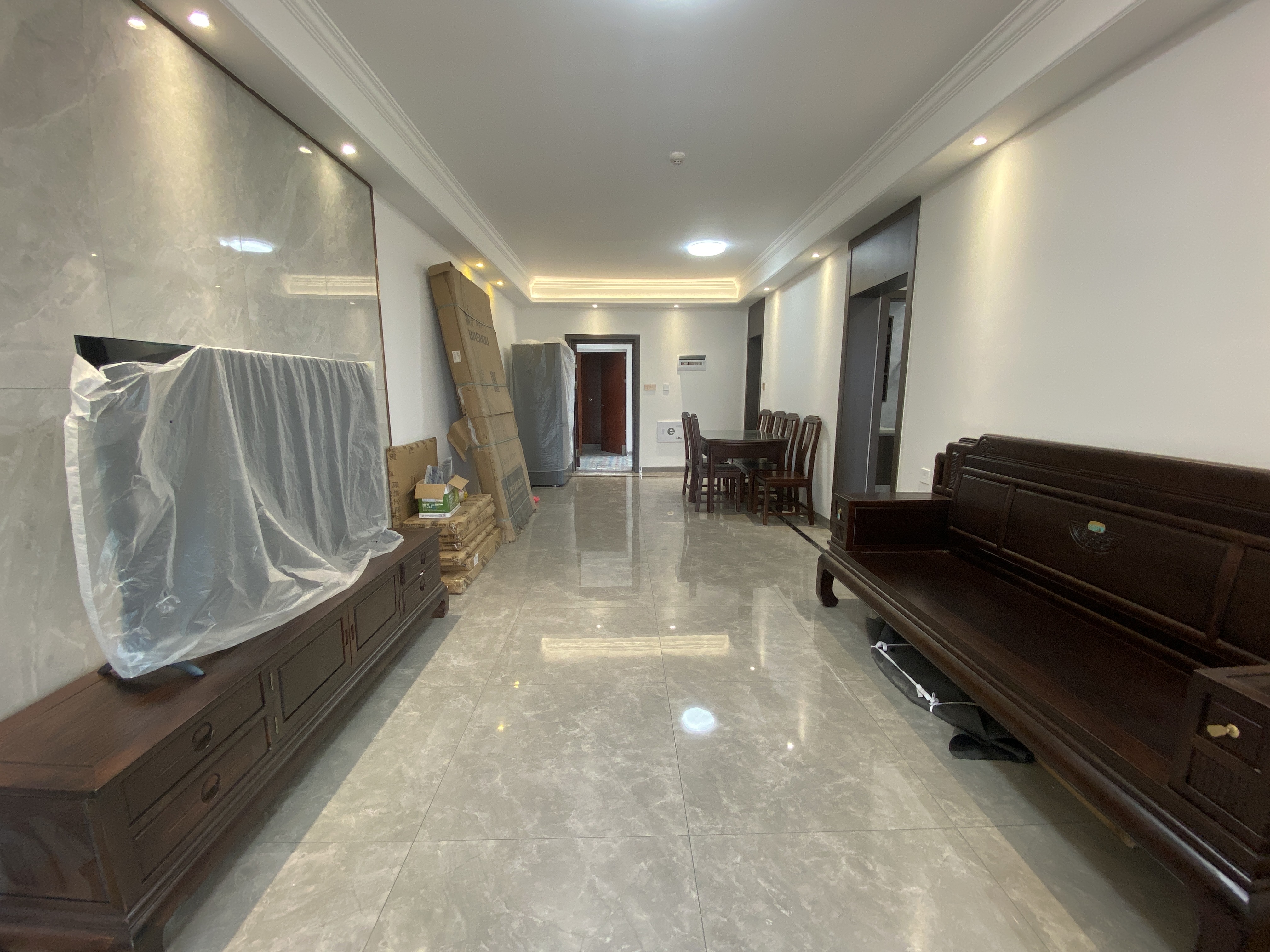 天街华府(海南新天地) 3室1厅1卫 3500.0元/月 天街华府(海南新天地) 3室1厅1卫 3500.0元/月户型图