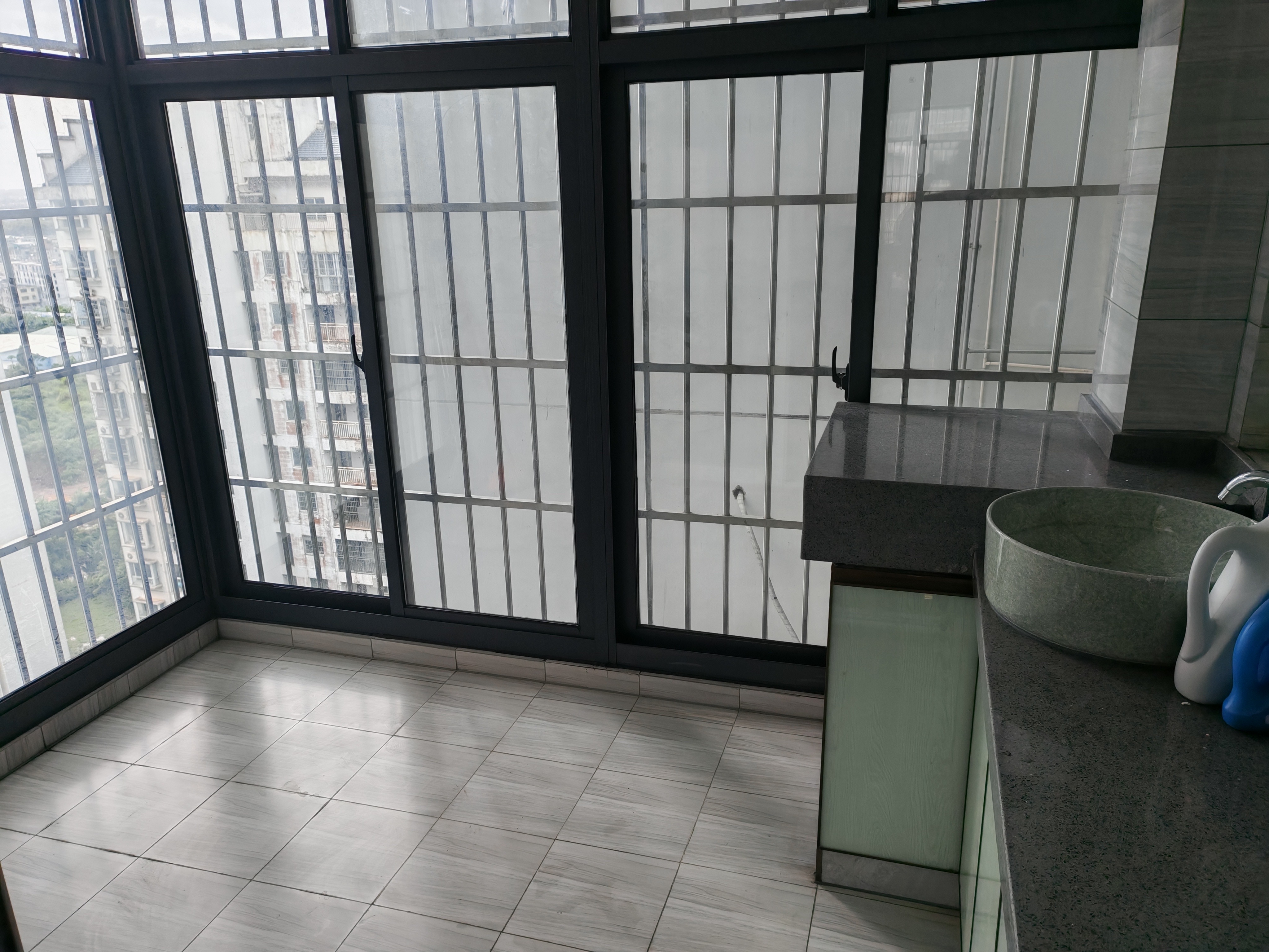 海航城 4室2厅2卫 2800.0元/月 海航城 4室2厅2卫 2800.0元/月室内图