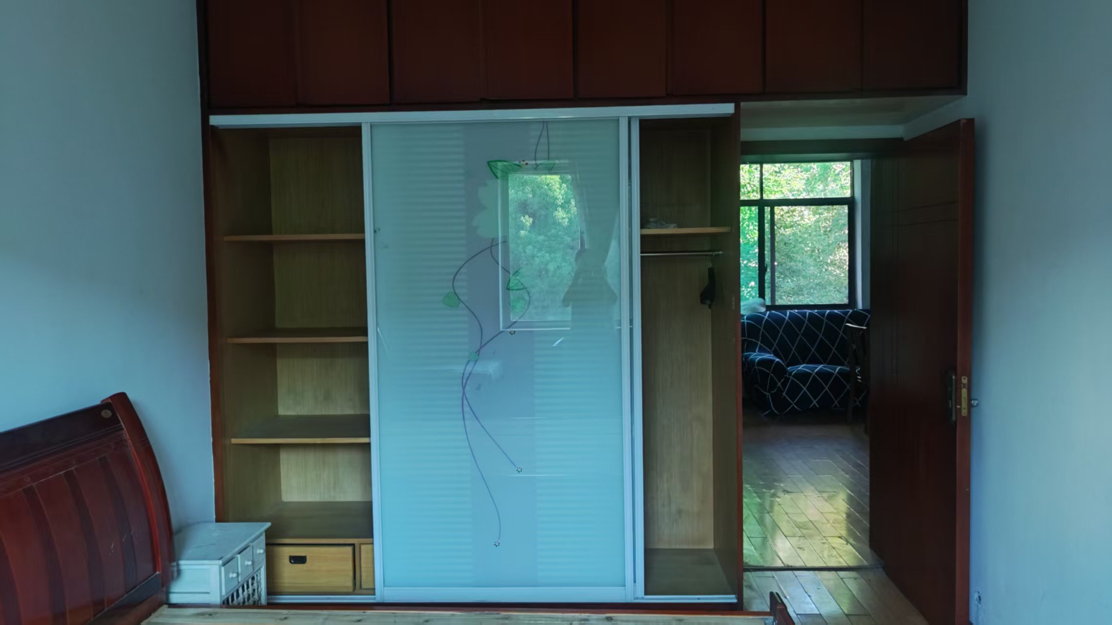 桃花仑自来水家属楼 2室1厅1卫 700.0元/月 桃花仑自来水家属楼 2室1厅1卫 700.0元/月室内图