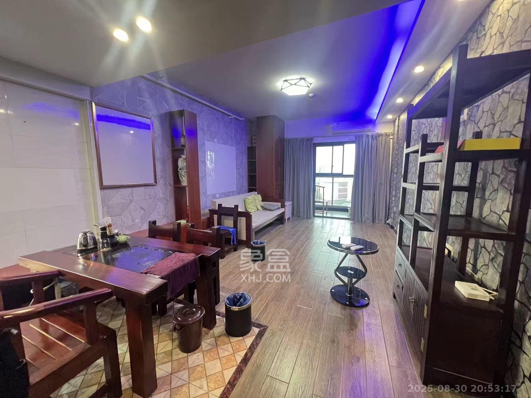 复地星光天地 1室0厅1卫 2200.0元/月 复地星光天地 1室0厅1卫 2200.0元/月室内图