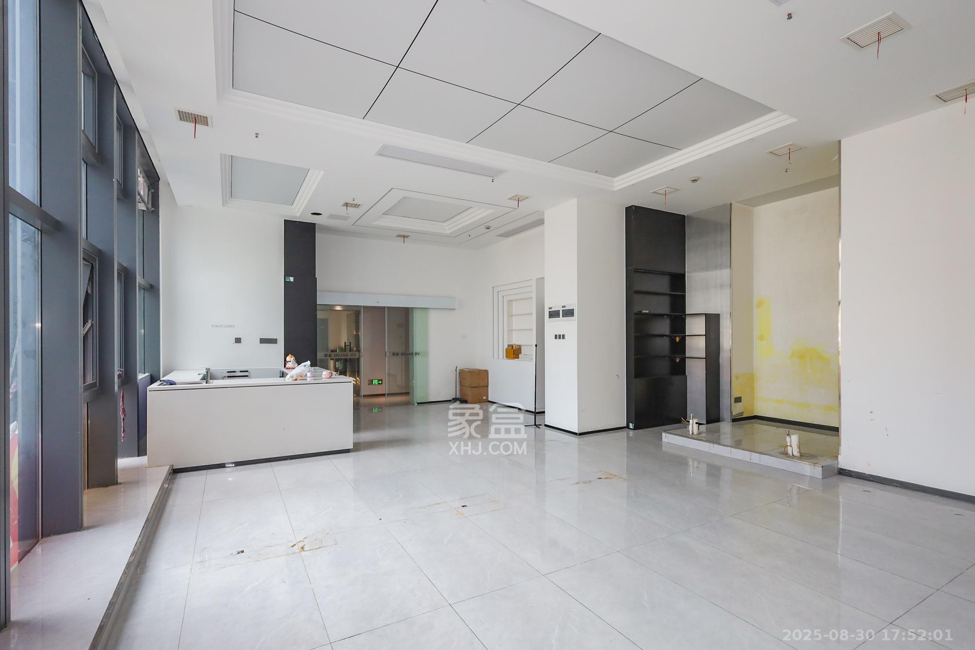 卓越中寰 2室1厅1卫 50.0万 卓越中寰 2室1厅1卫 50.0万其他