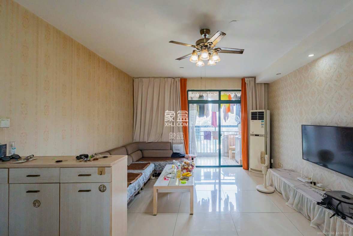 才子佳苑一期/二期  3室2厅1卫    75.0万 才子佳苑一期/二期  3室2厅1卫    75.0万客厅