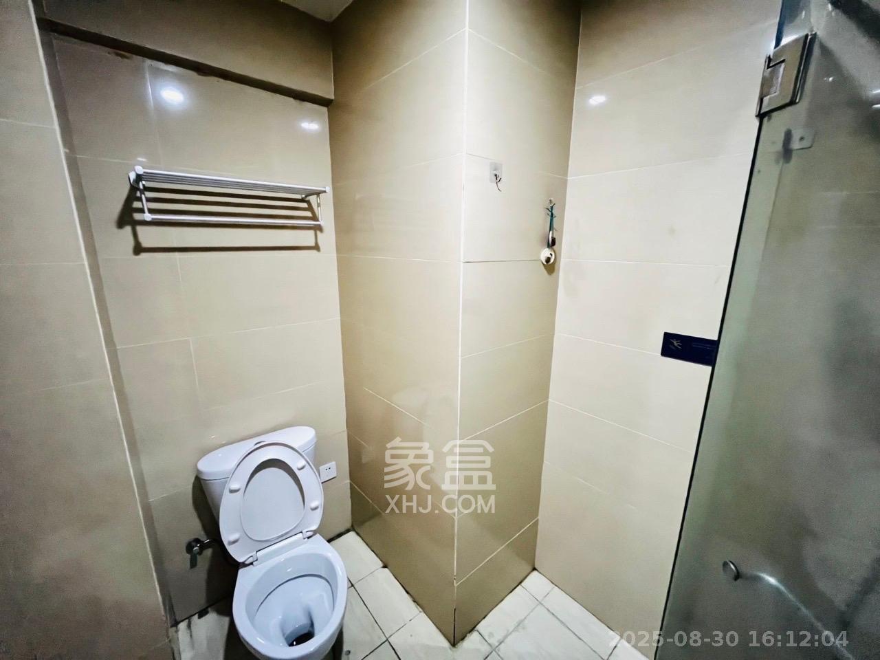 美洲故事高层  1室1厅1卫   1500.00元/月