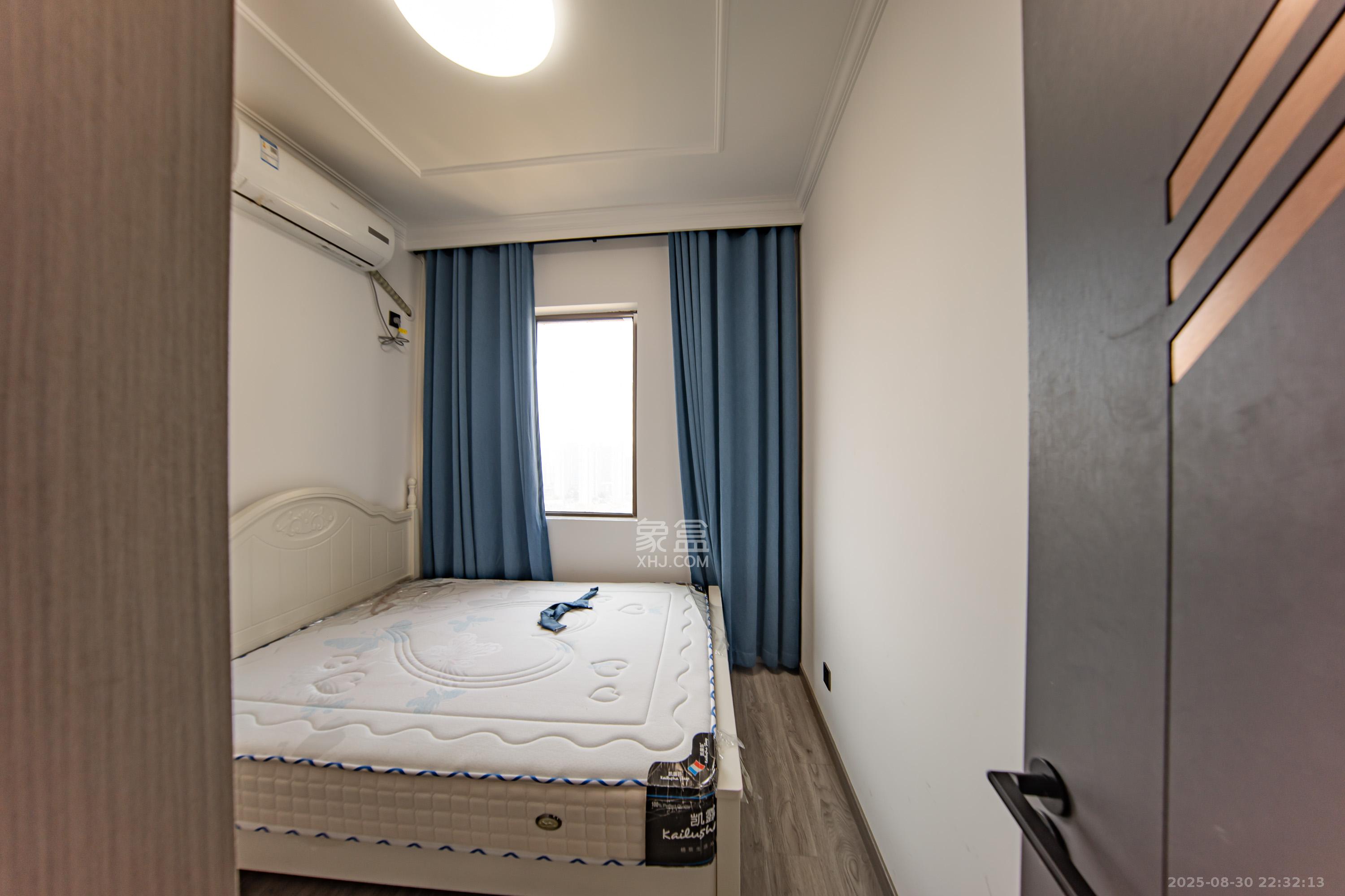 江山帝景雅典  3室2厅1卫    97.0万卧室